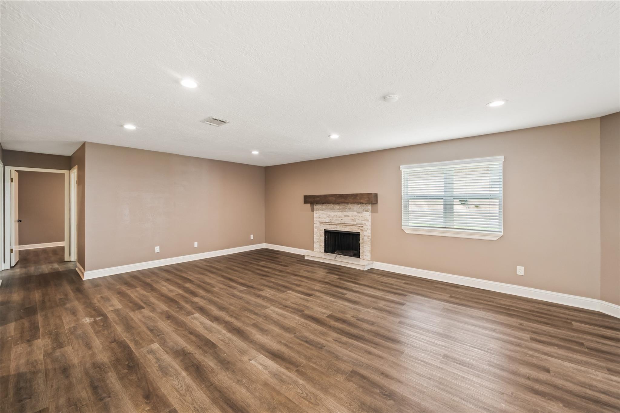 3019 Ramblewood Road