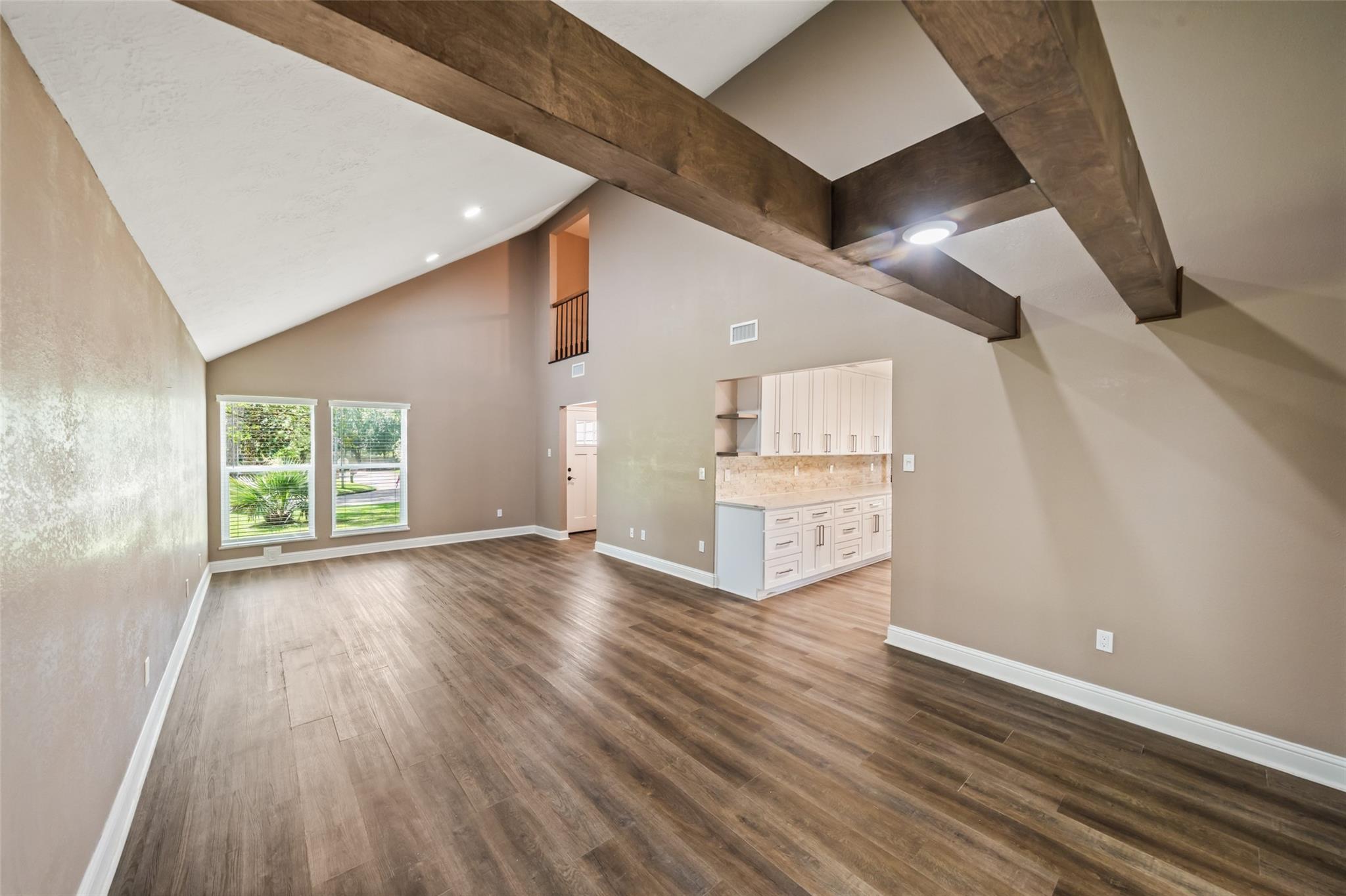 3019 Ramblewood Road