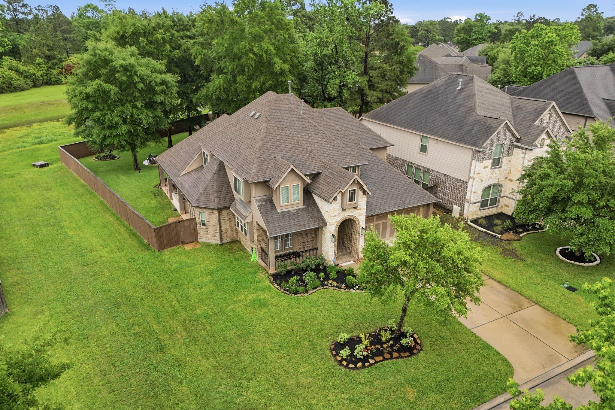 112 Caroline Corner Court