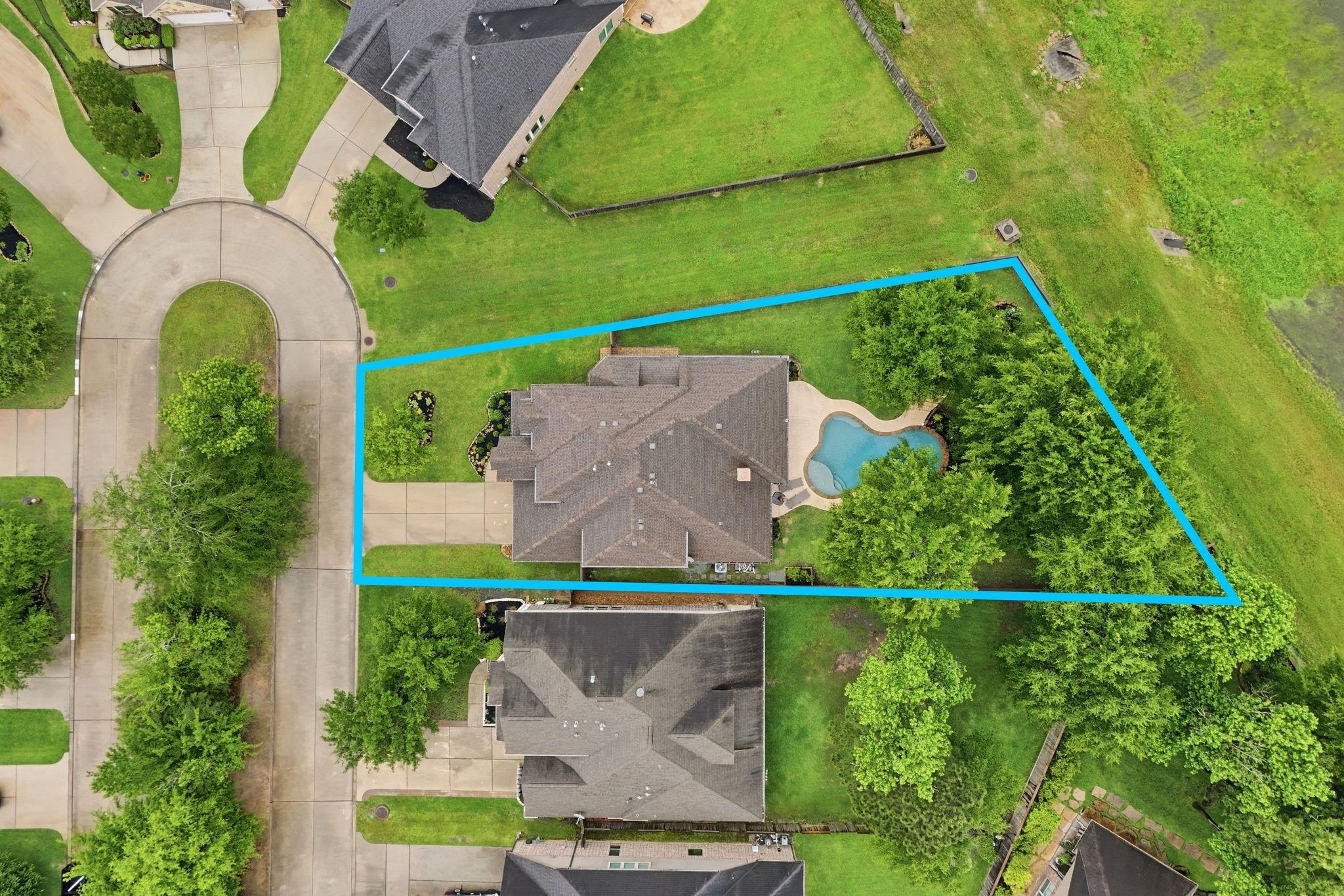 112 Caroline Corner Court