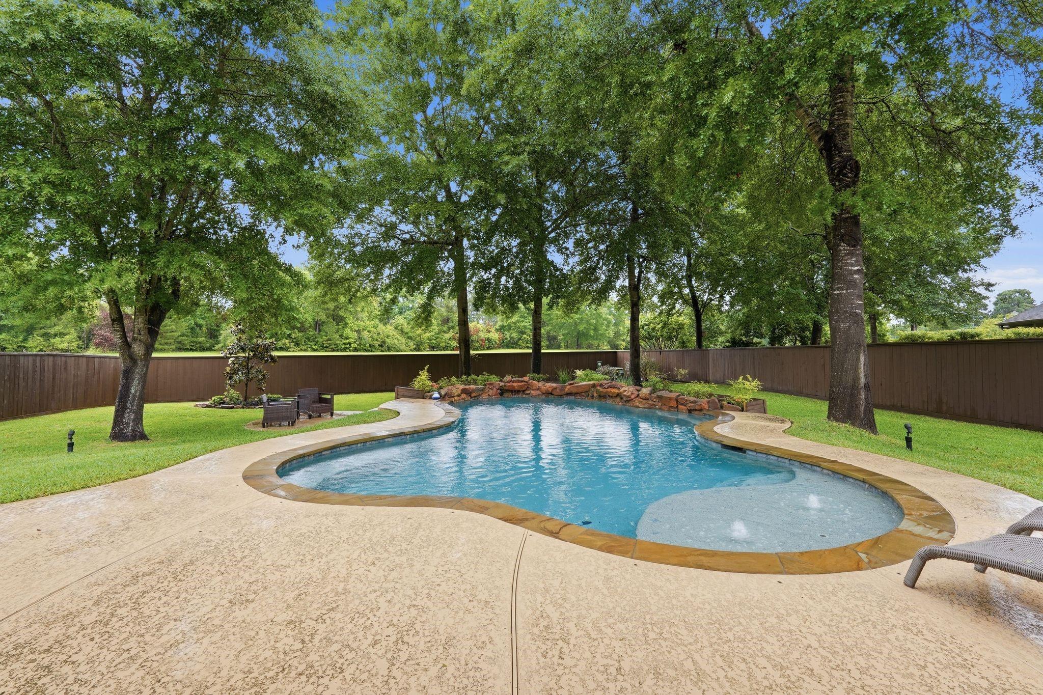 112 Caroline Corner Court