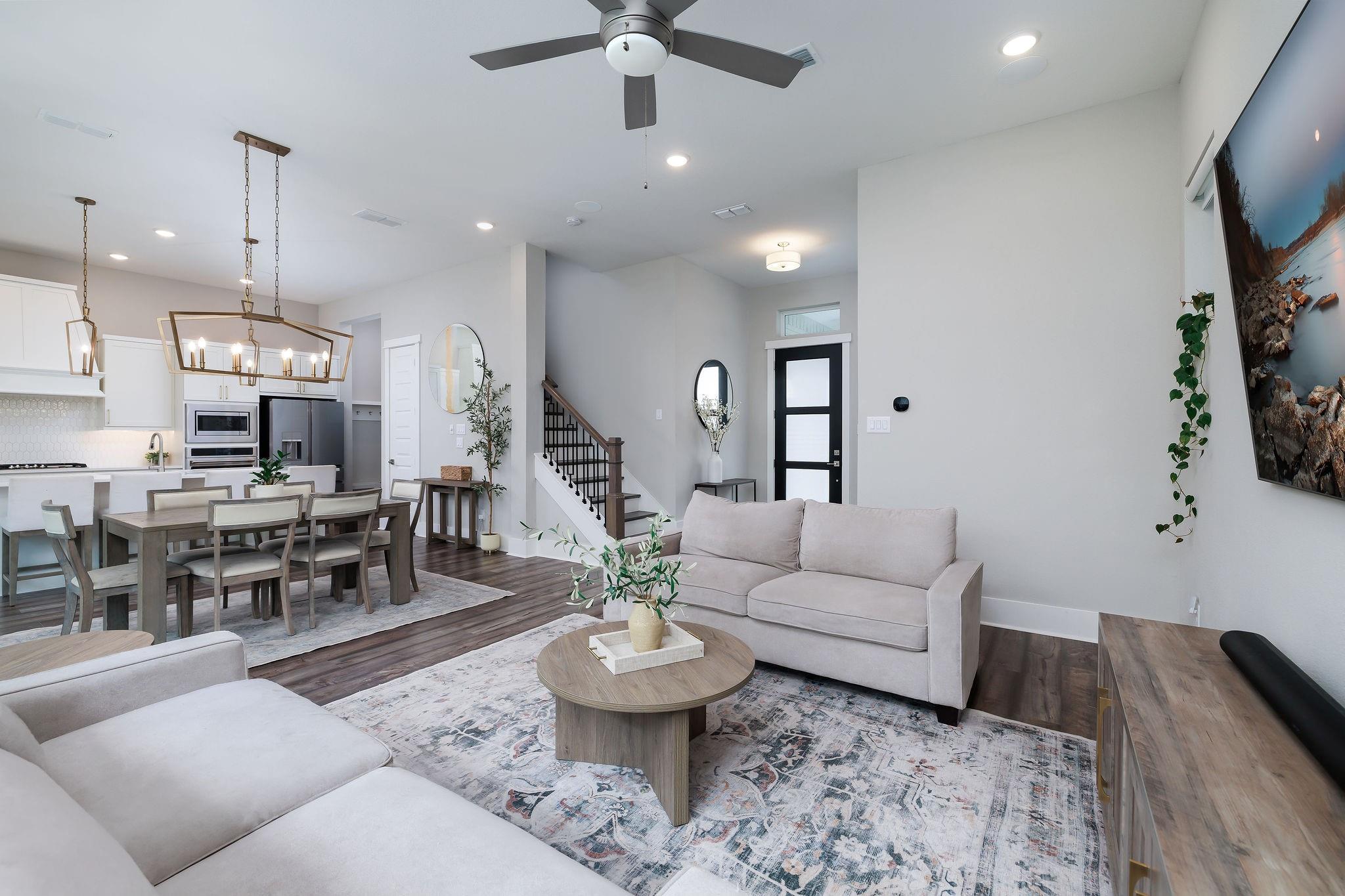 3204 Ridgeway Valley Lane