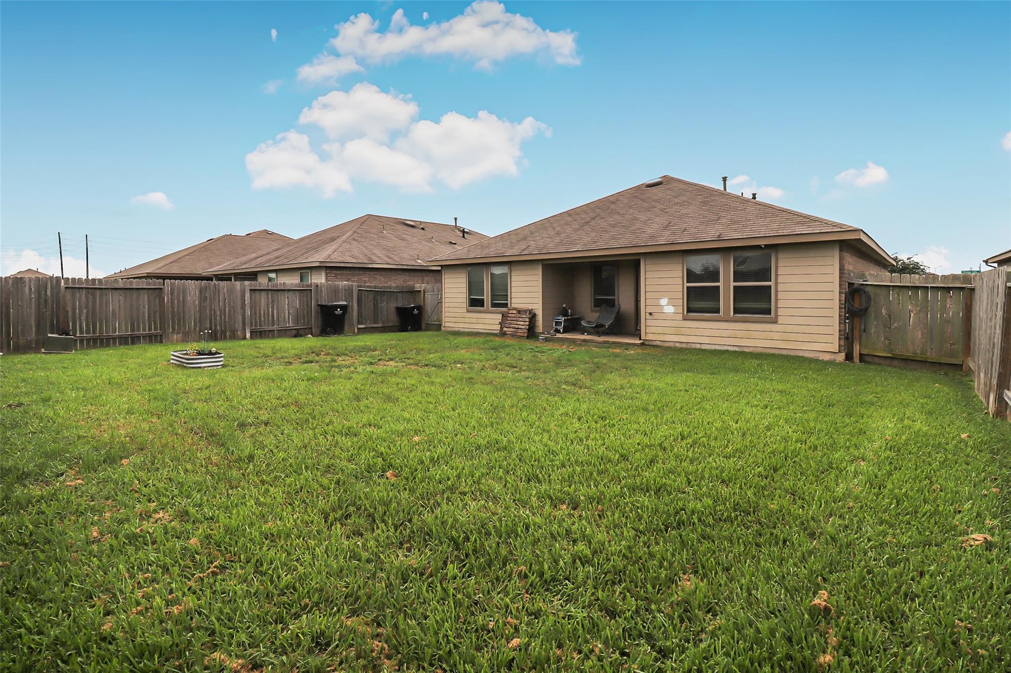 927 Petunia Falls Lane