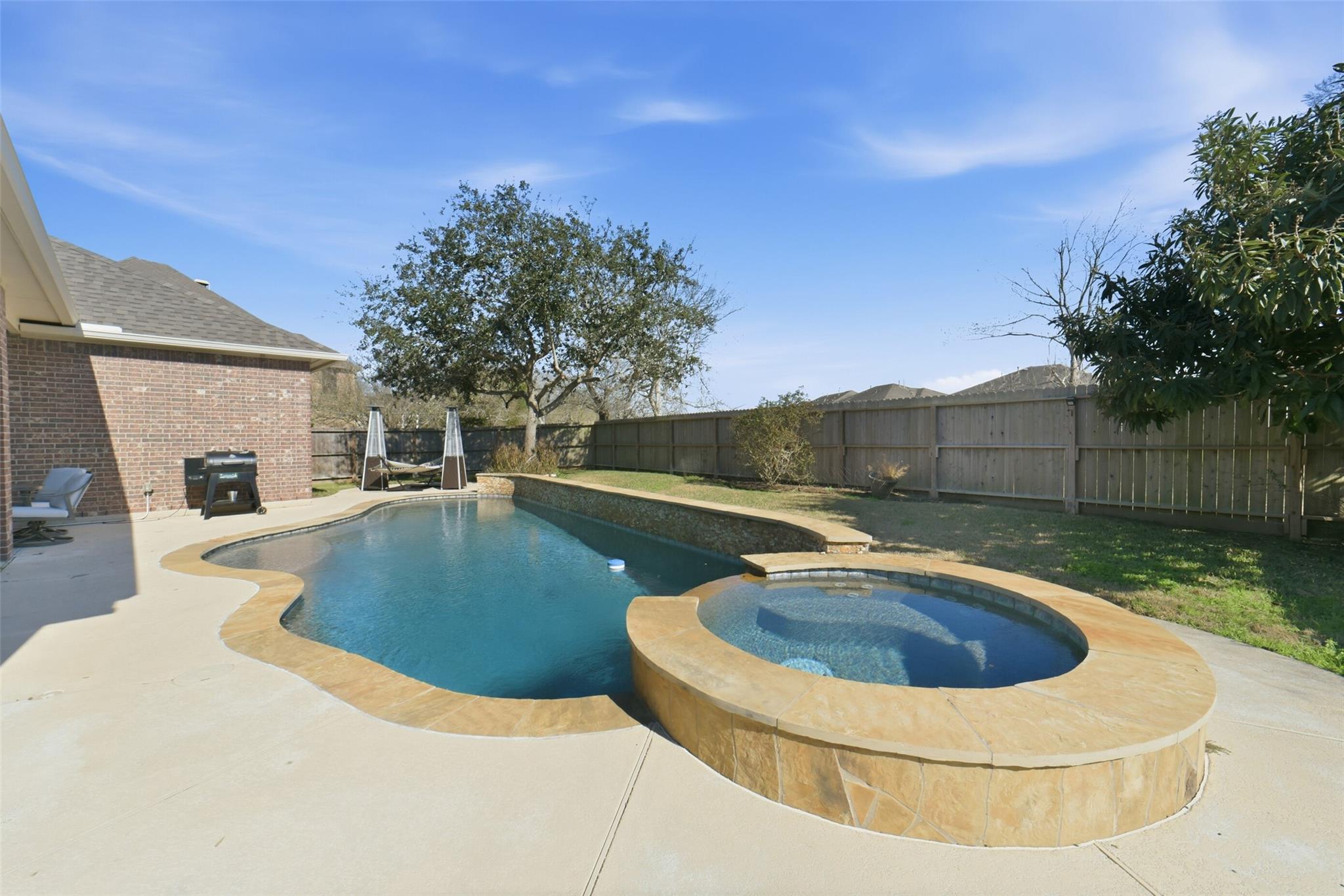 3218 Round Meadow Lane