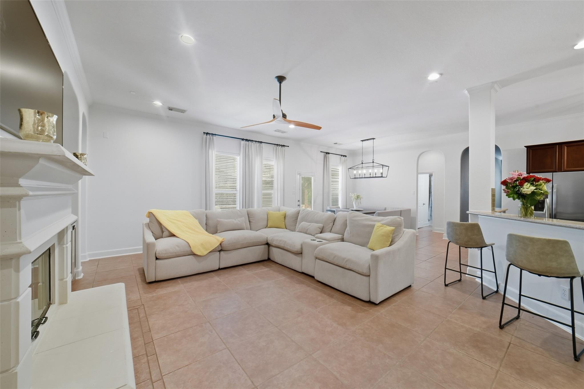 3218 Round Meadow Lane