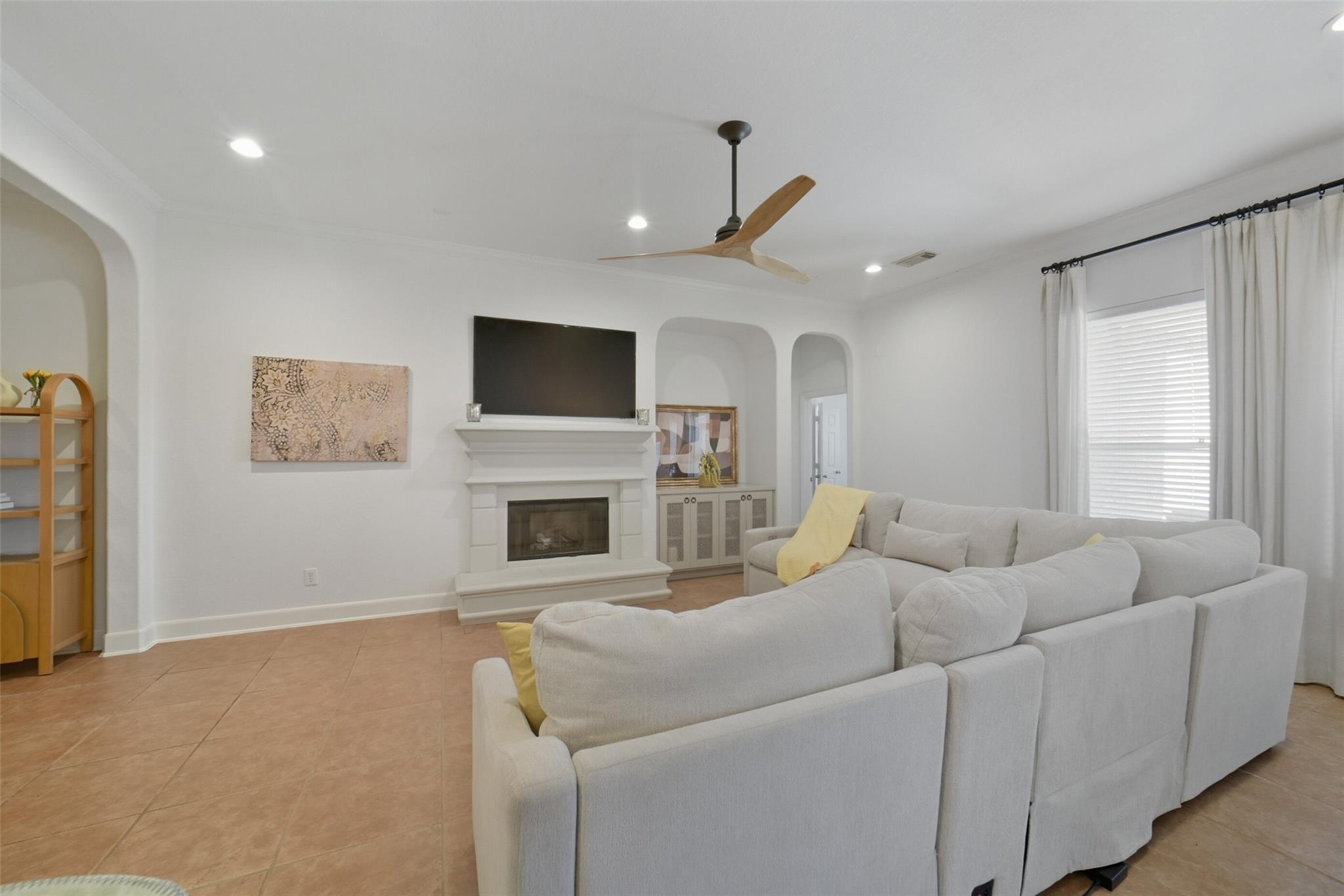 3218 Round Meadow Lane