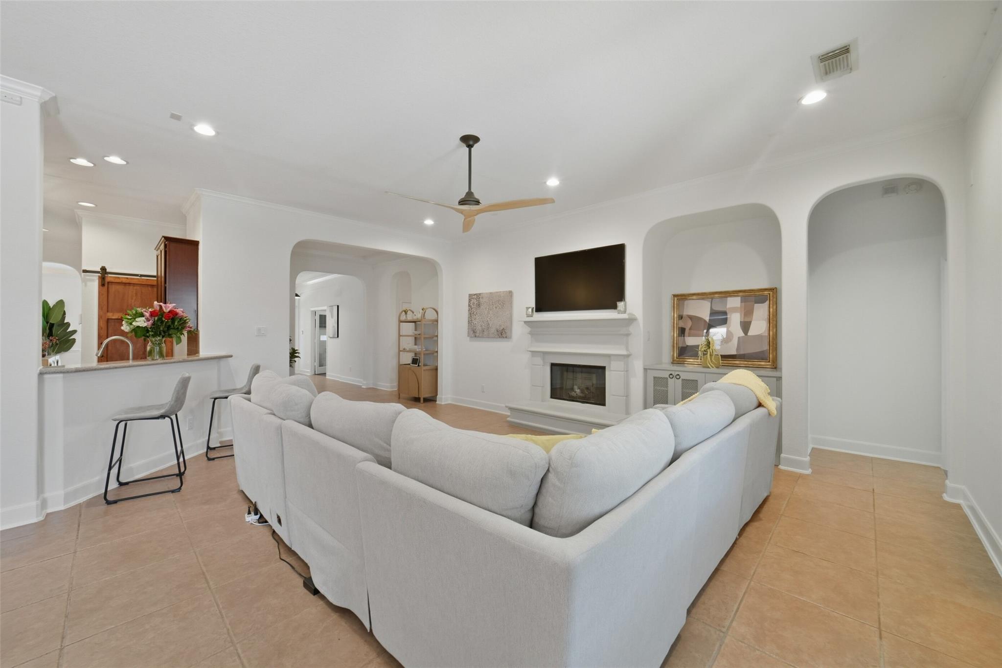 3218 Round Meadow Lane