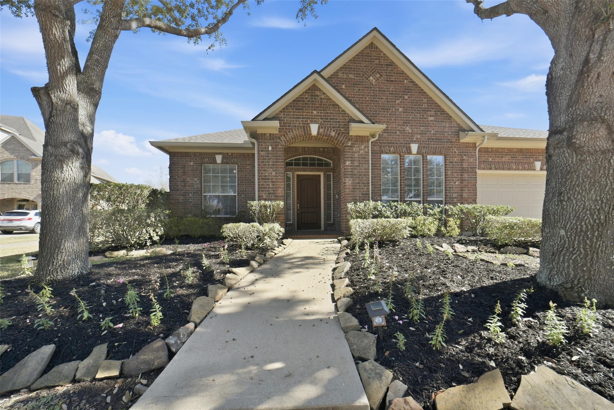 3218 Round Meadow Lane
