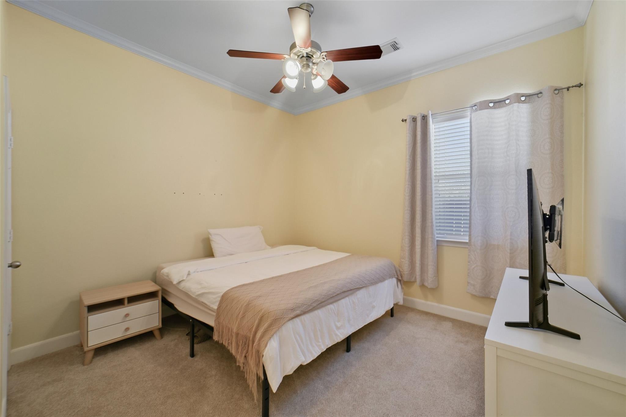 3218 Round Meadow Lane