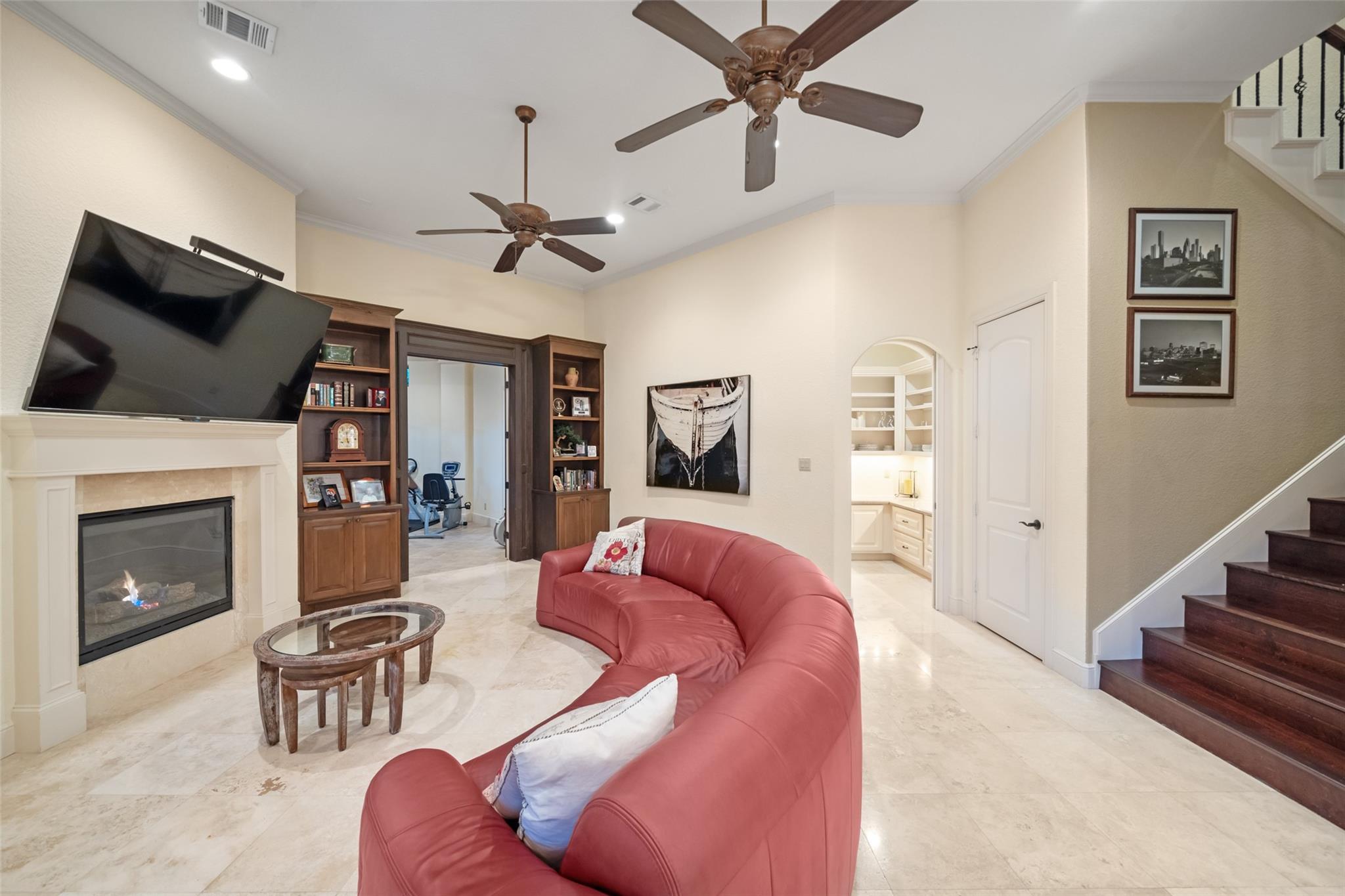 102 Ridge Lake Lane