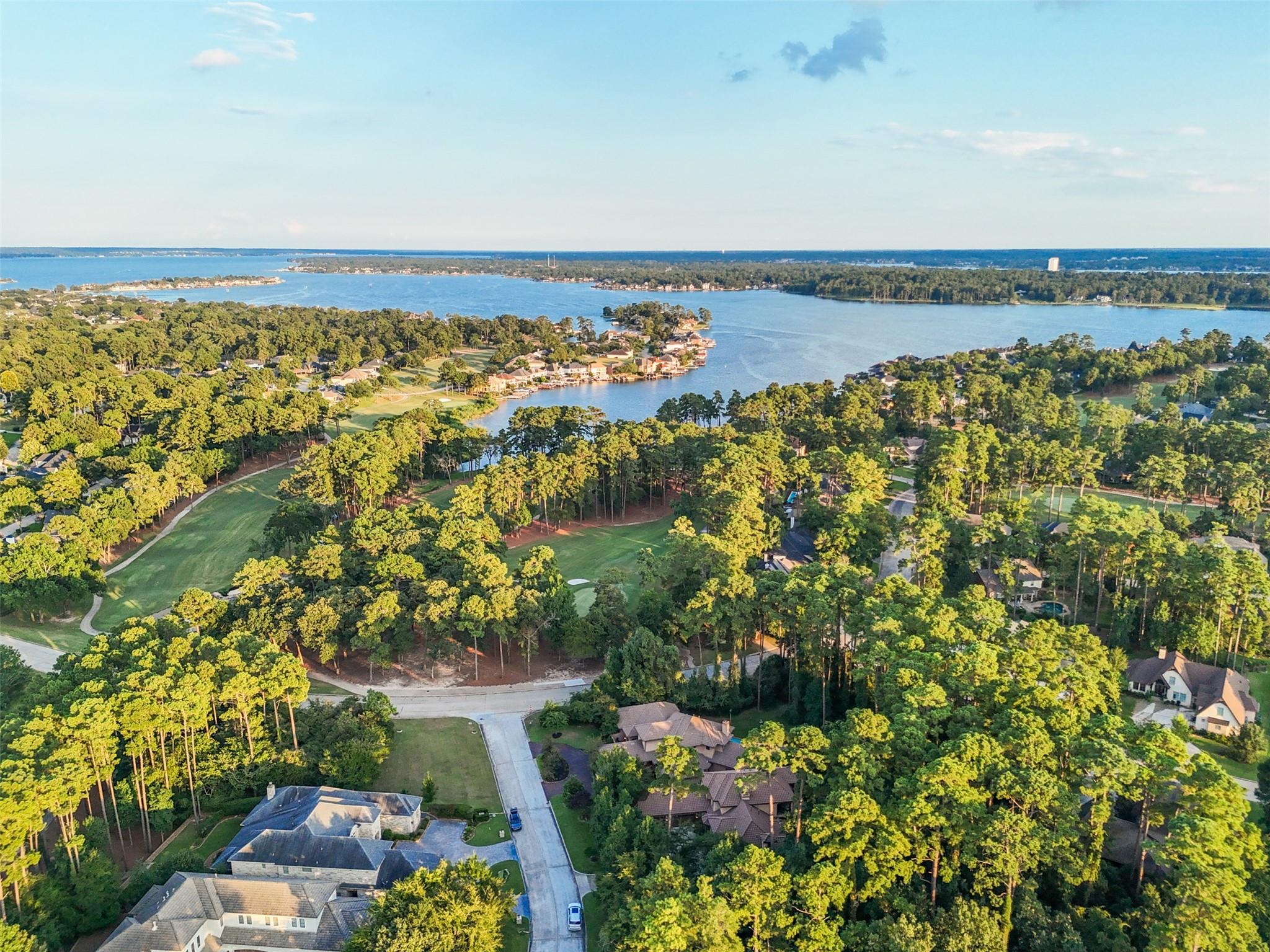 102 Ridge Lake Lane