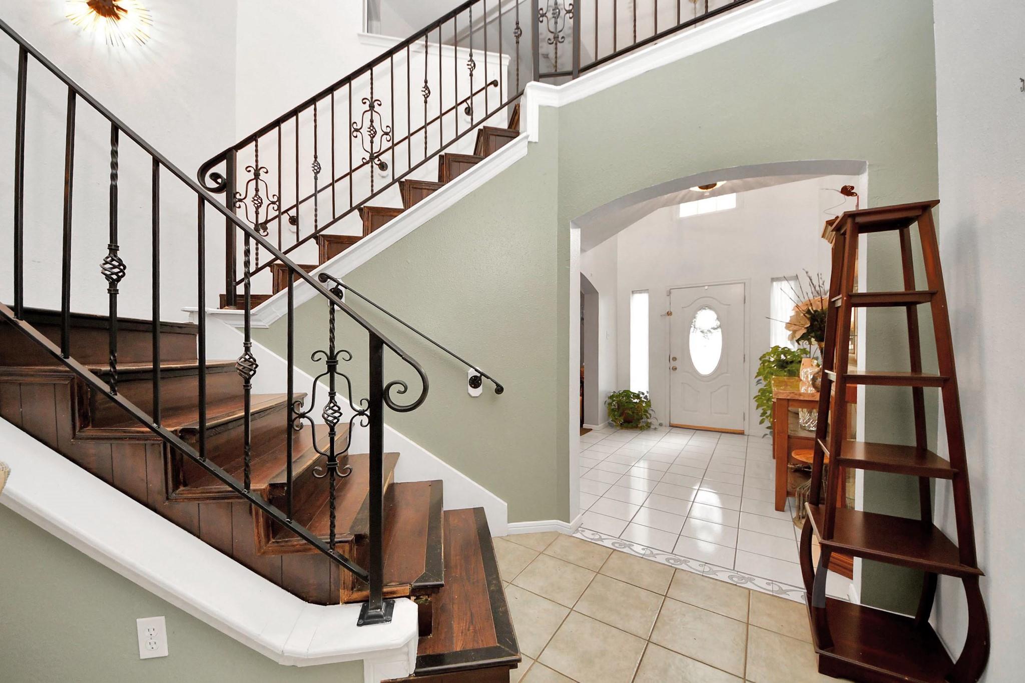 3927 Village Well Drive