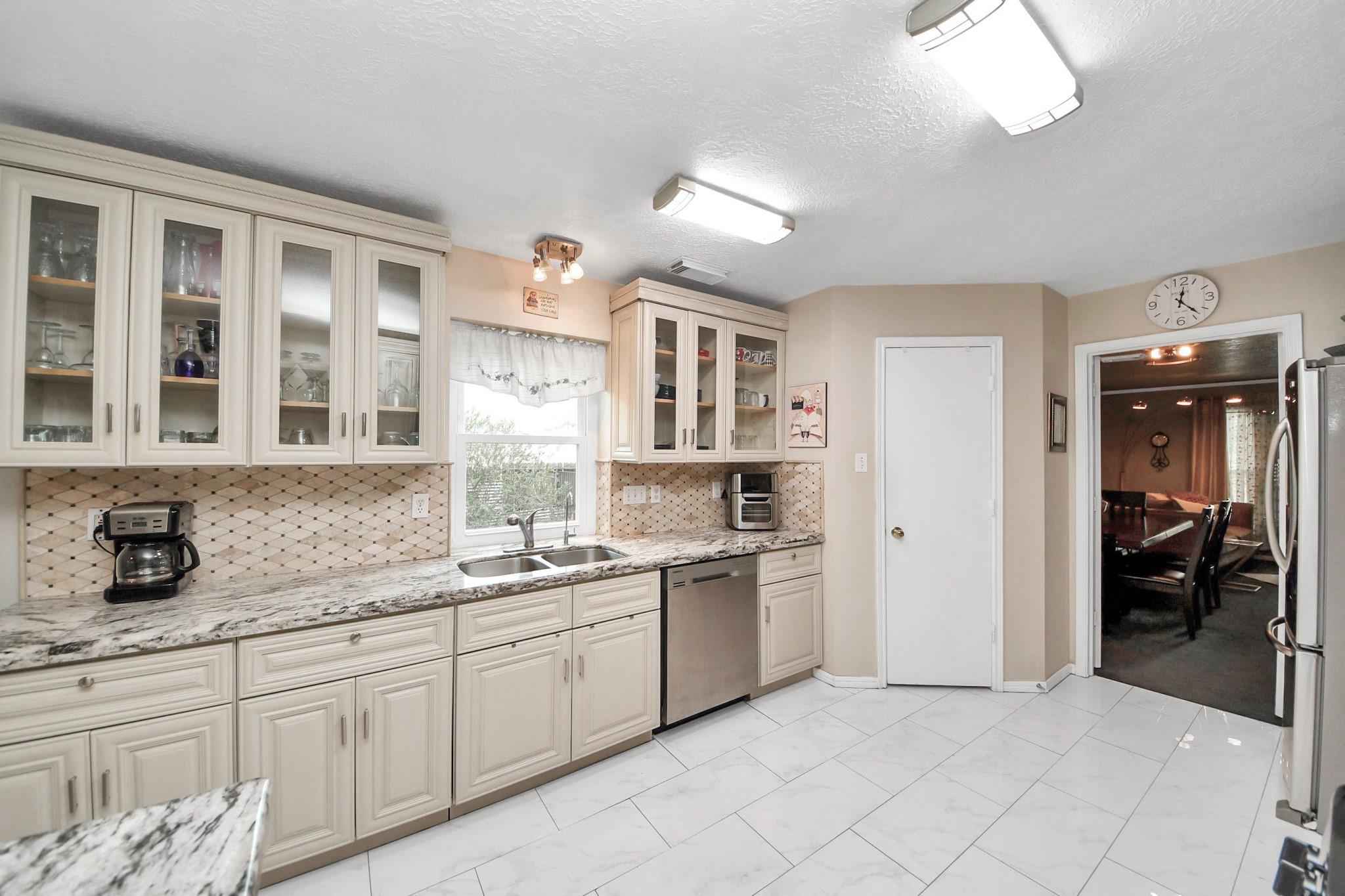 3927 Village Well Drive