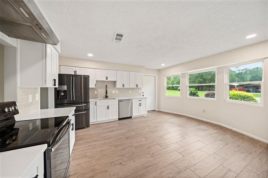 532 Woolridge Drive