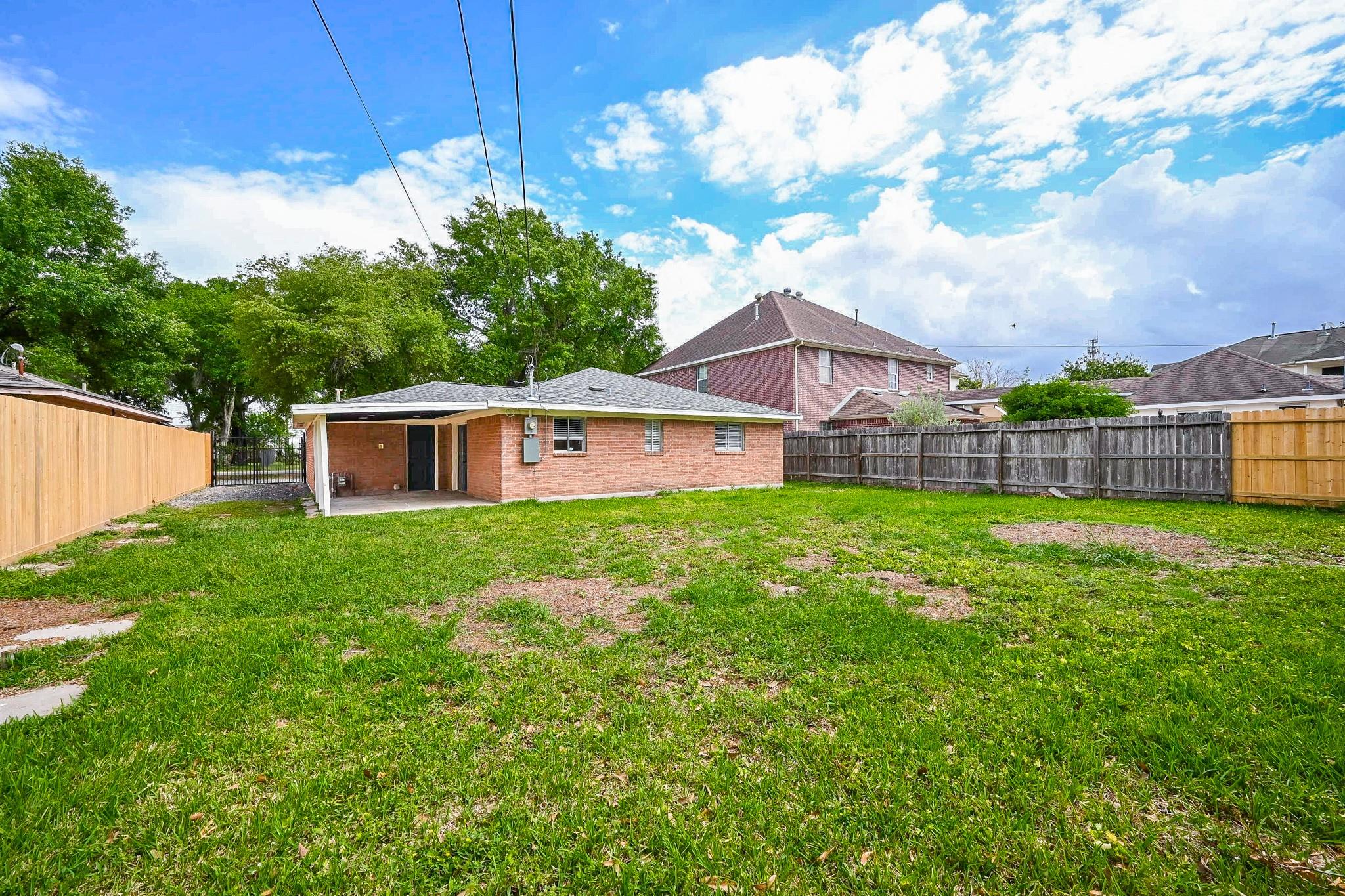 11027 Maize Lane