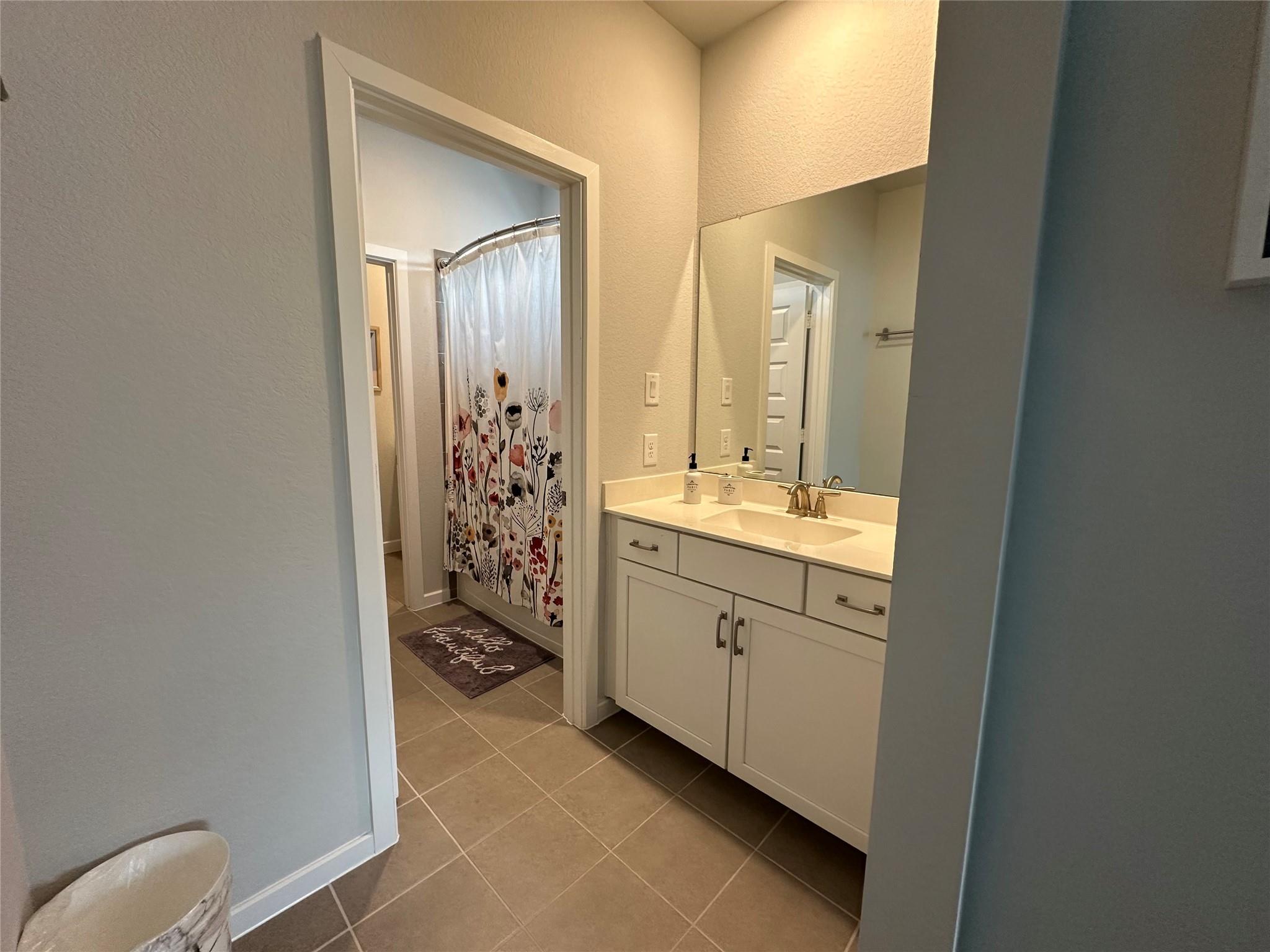 41 Snowdrop Lily Drive