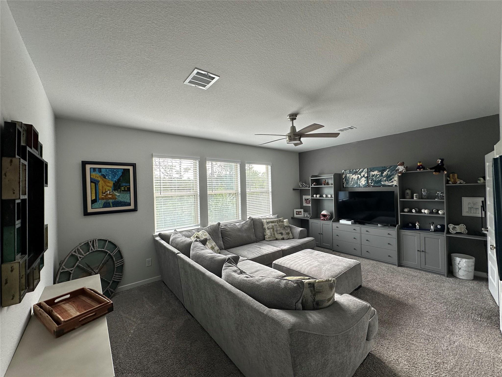 41 Snowdrop Lily Drive
