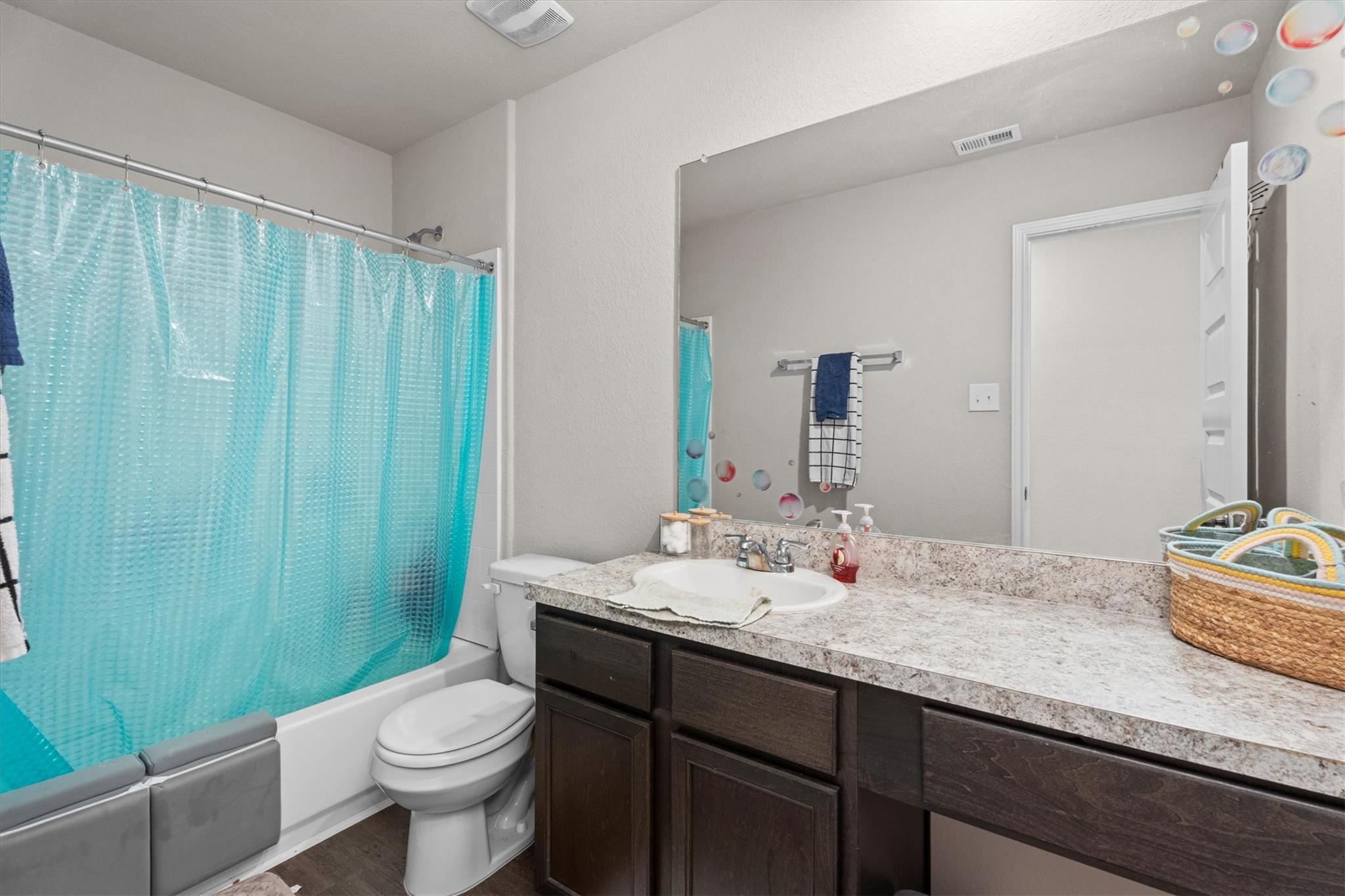 1325 Mount Bassie Trail