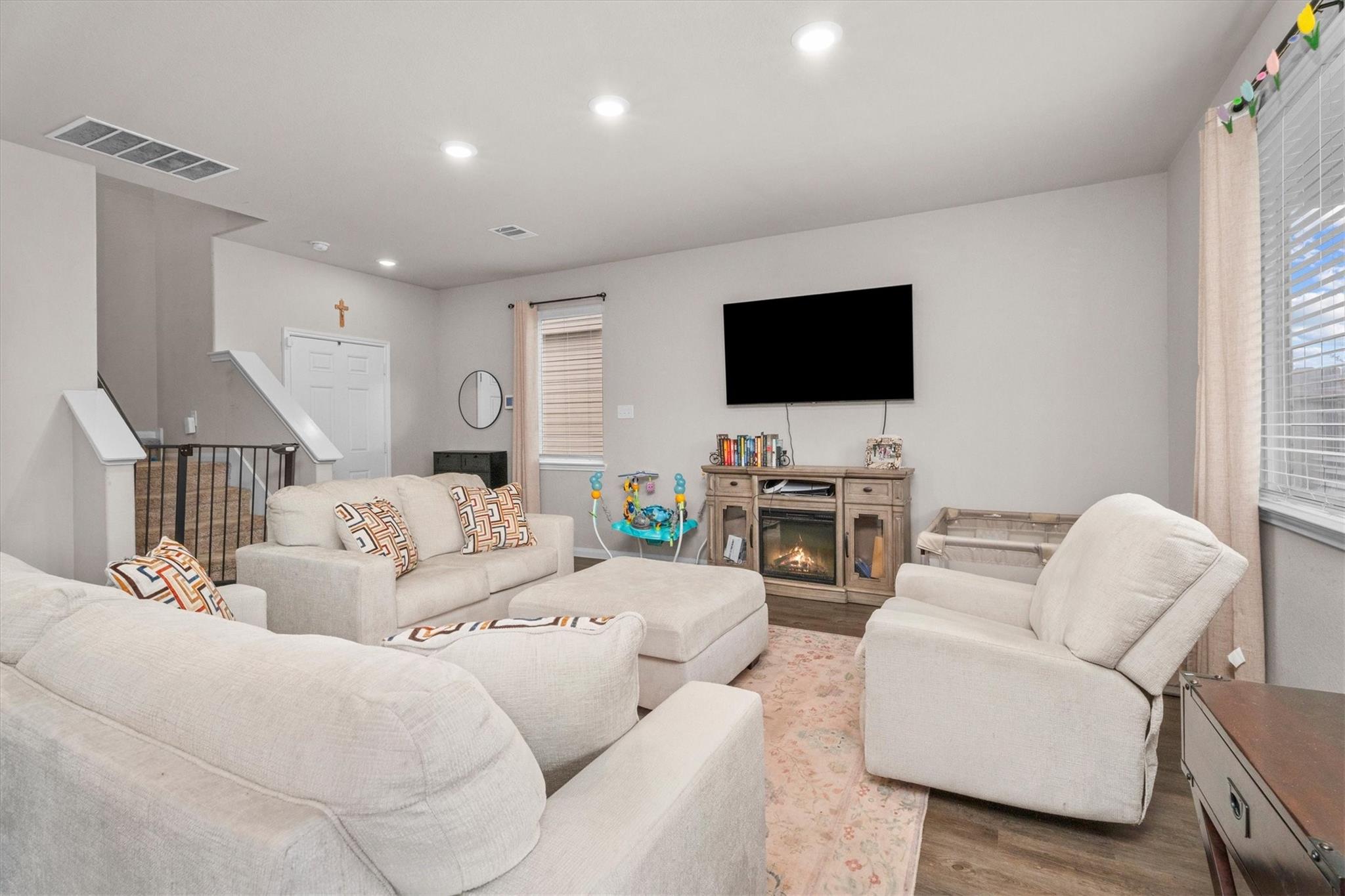 1325 Mount Bassie Trail