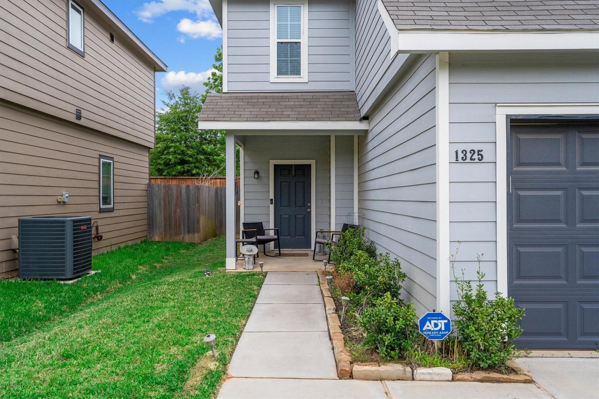 1325 Mount Bassie Trail