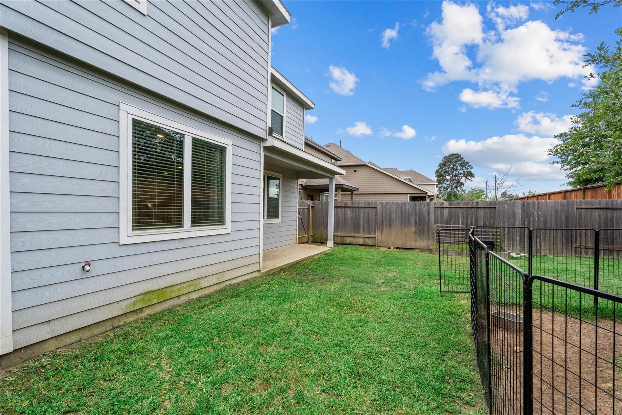 1325 Mount Bassie Trail
