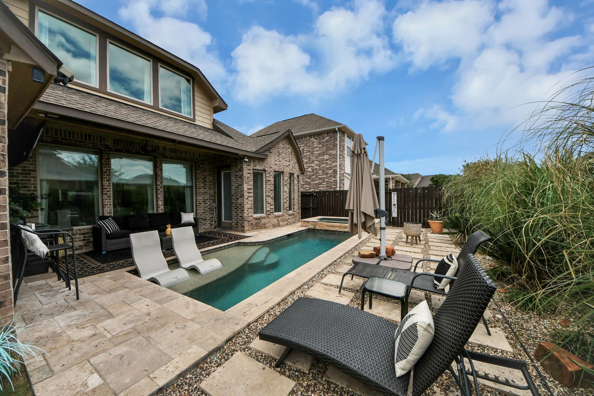 19115 Greenview Glen Drive