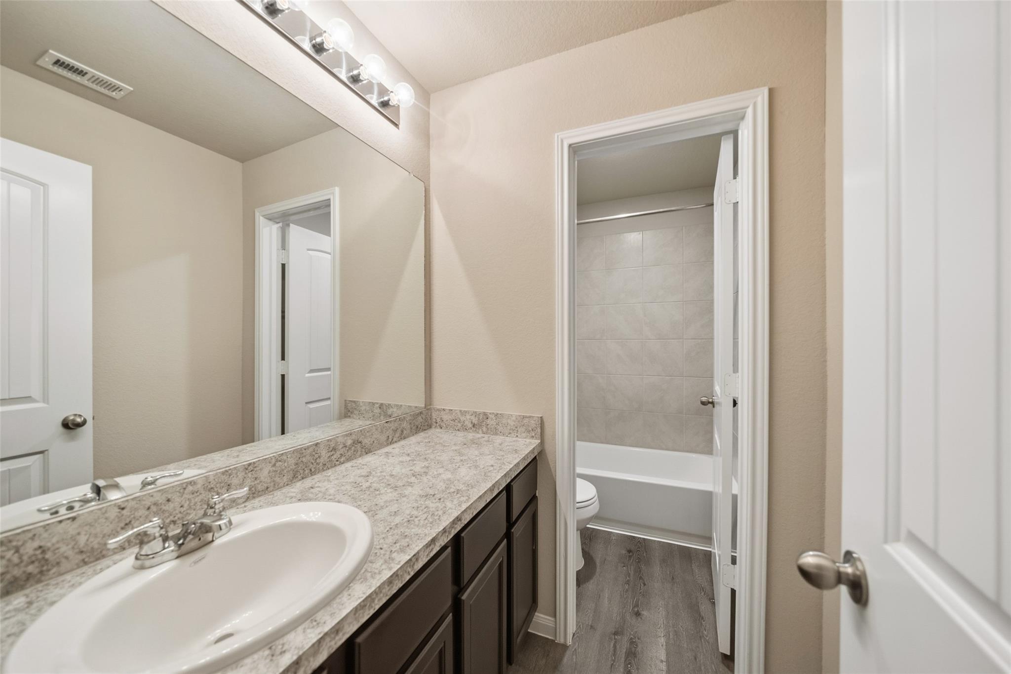 2335 Mount Locke Path