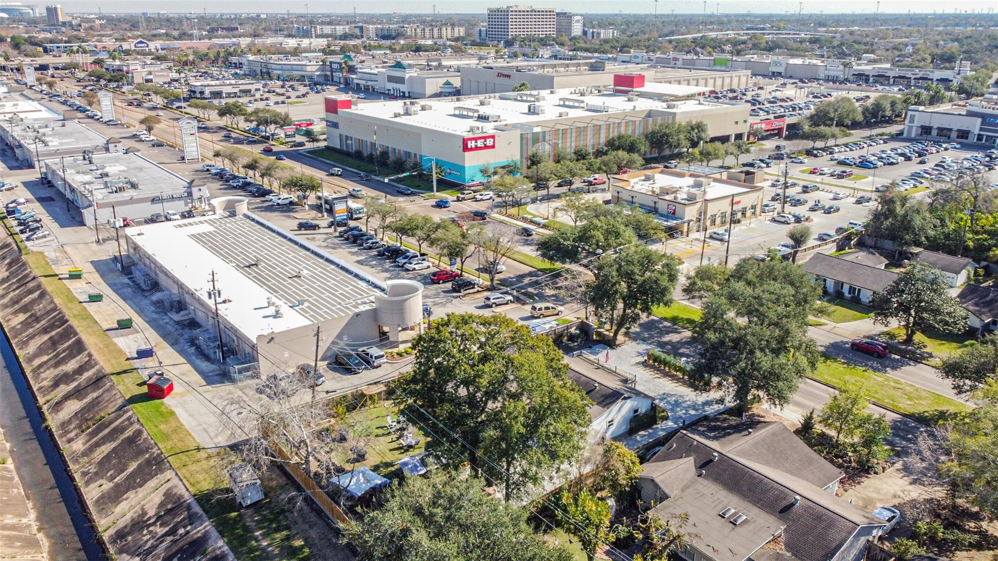 5002 Beechnut Street