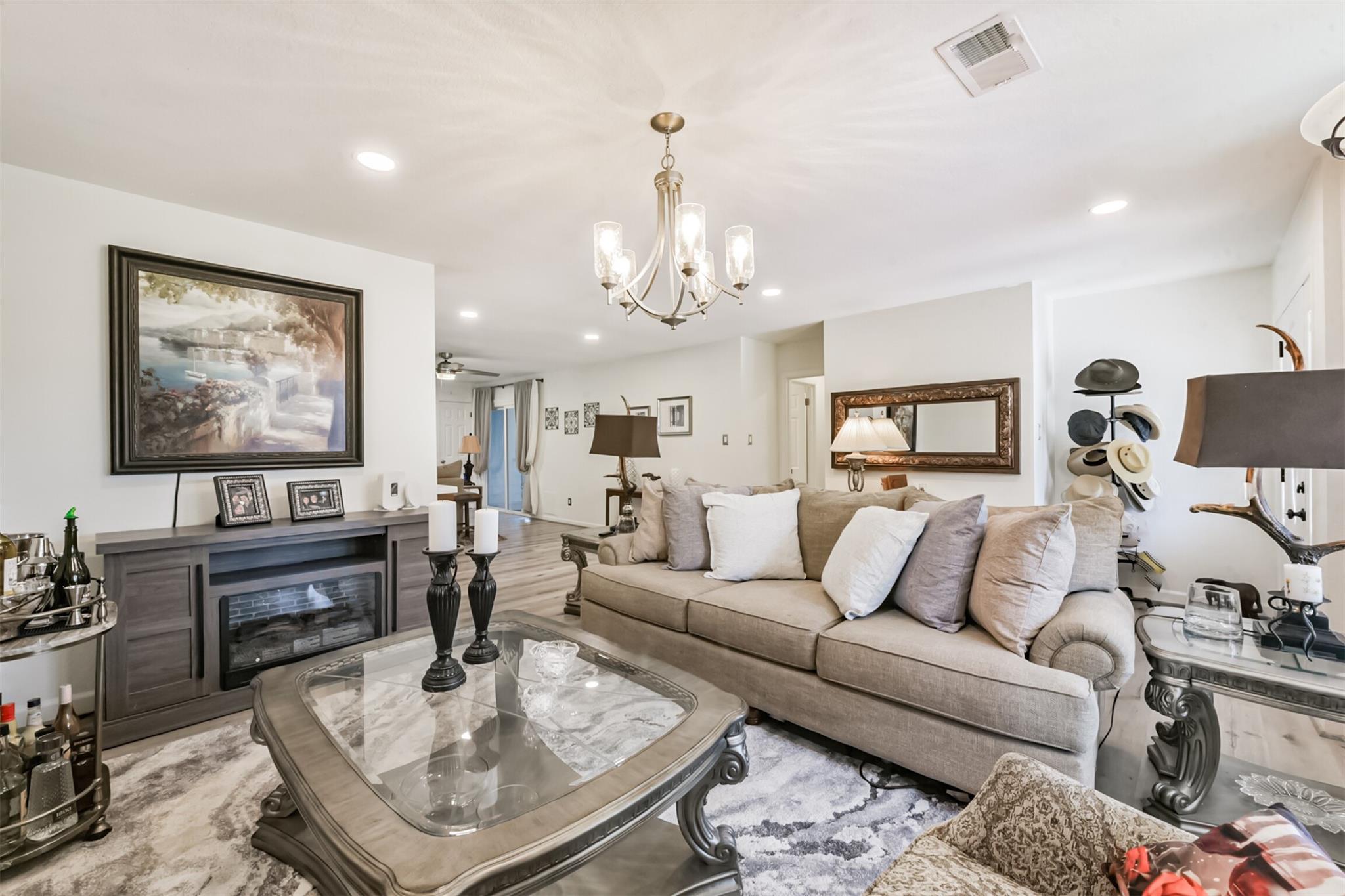 5002 Beechnut Street