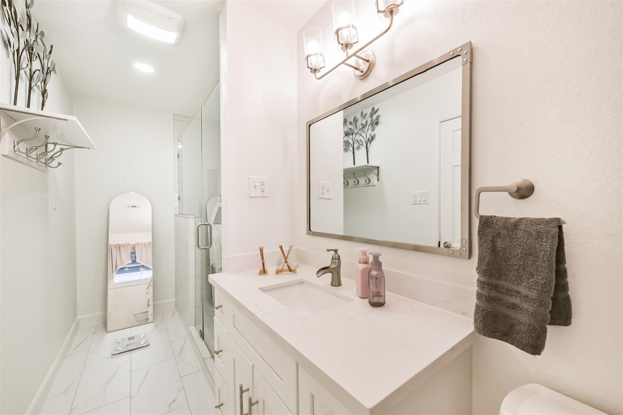 5002 Beechnut Street