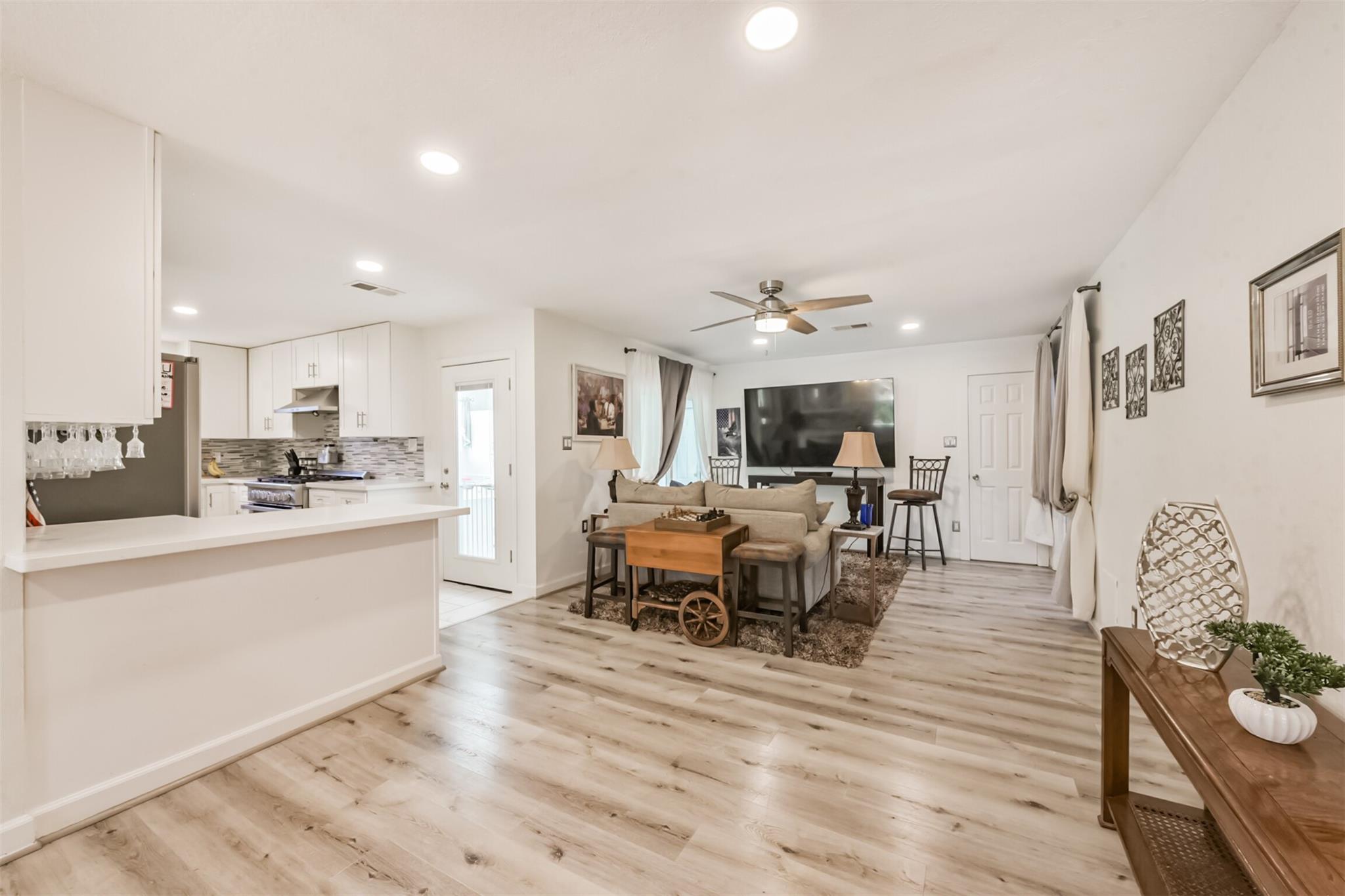 5002 Beechnut Street