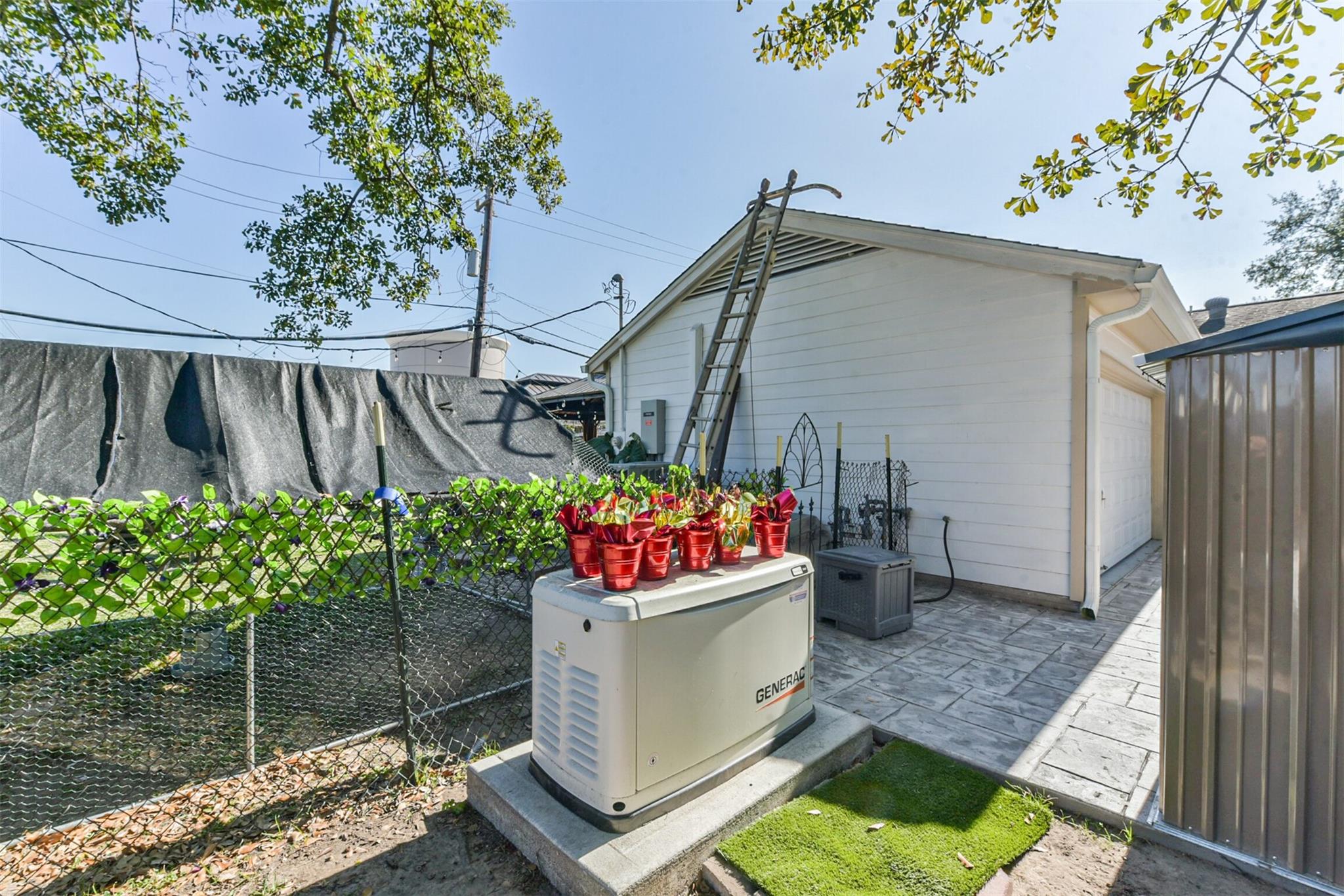 5002 Beechnut Street