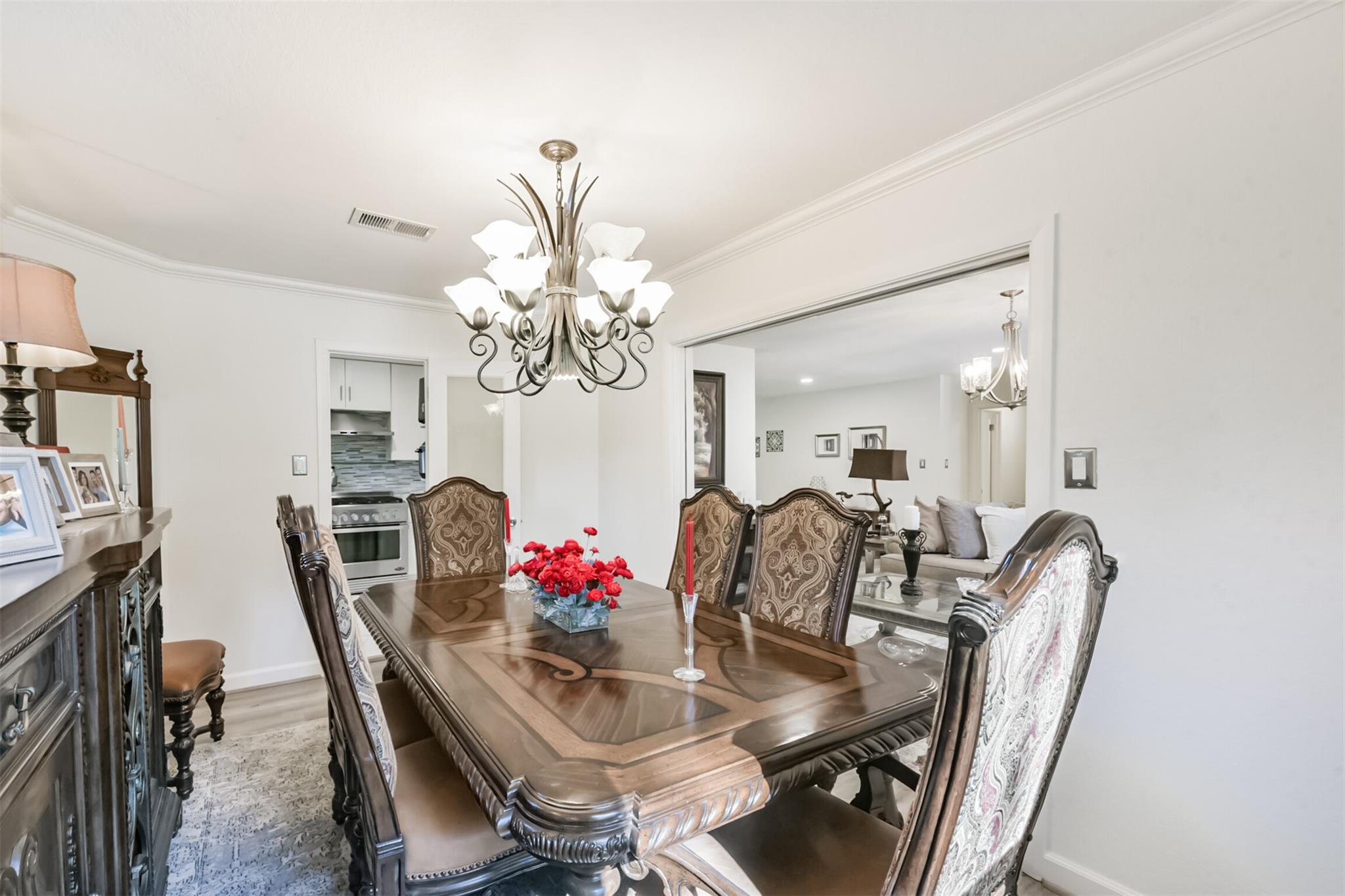 5002 Beechnut Street