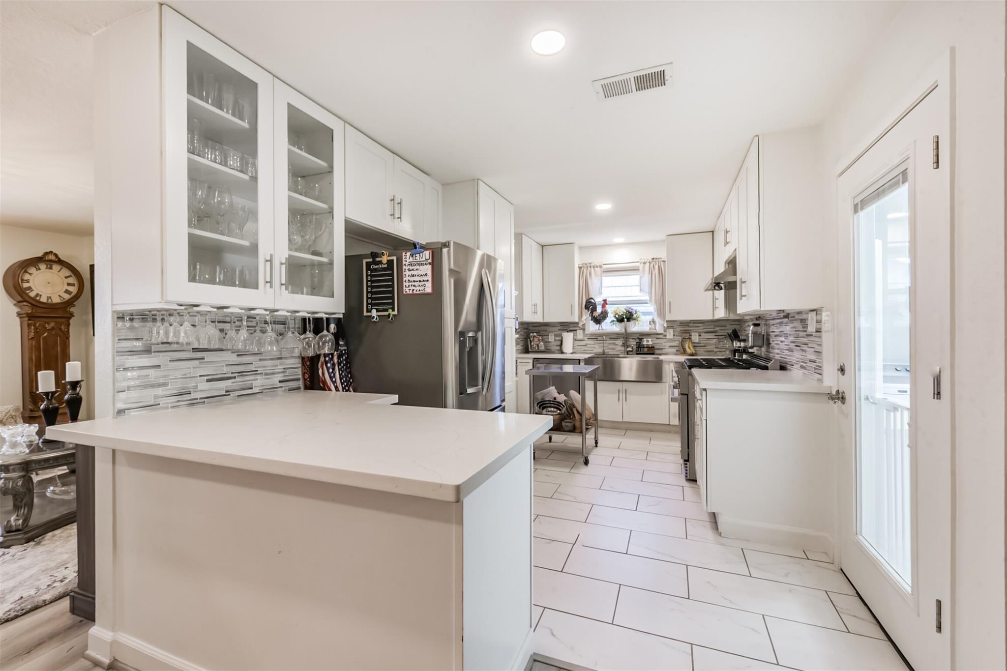 5002 Beechnut Street