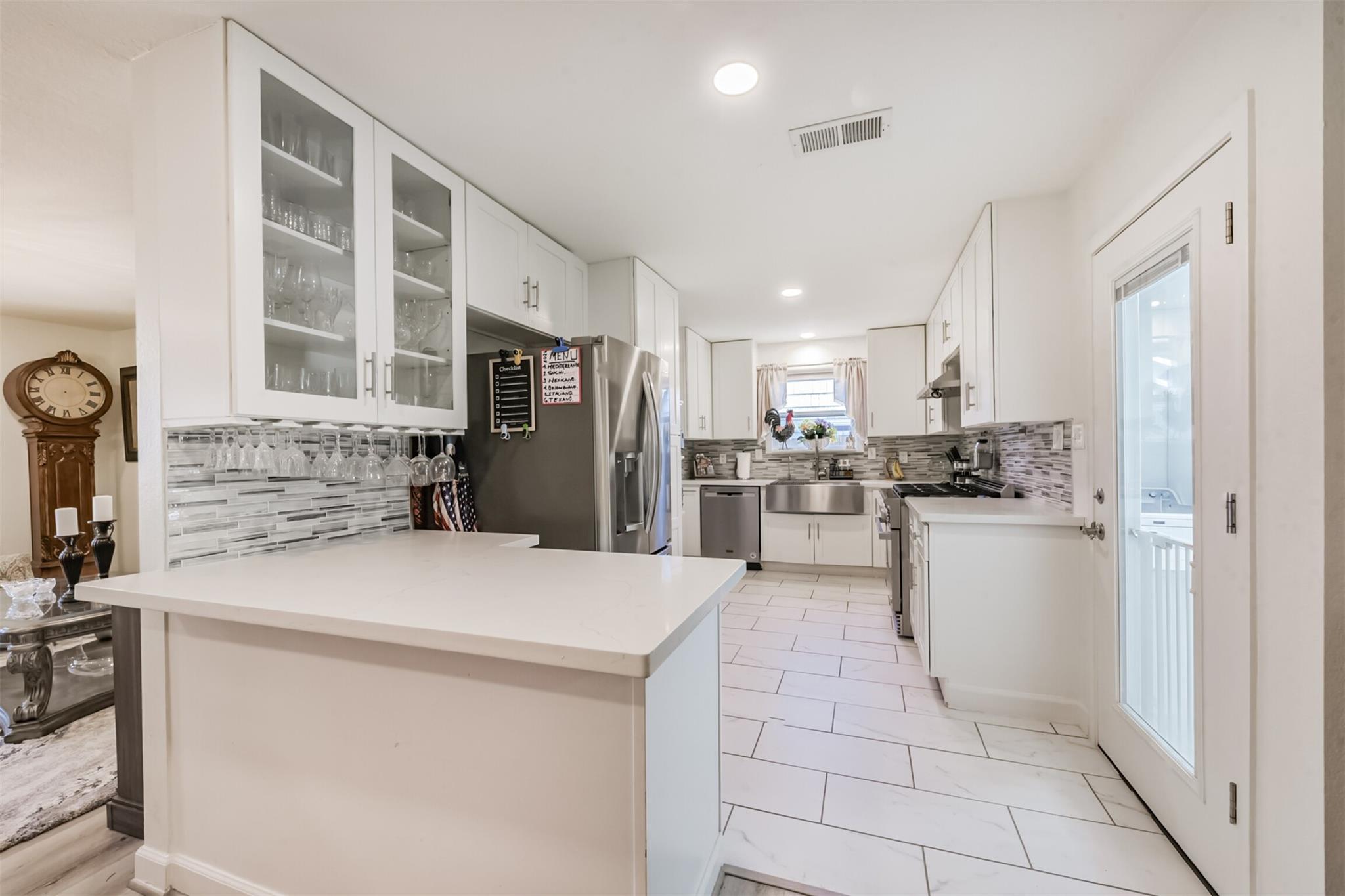 5002 Beechnut Street