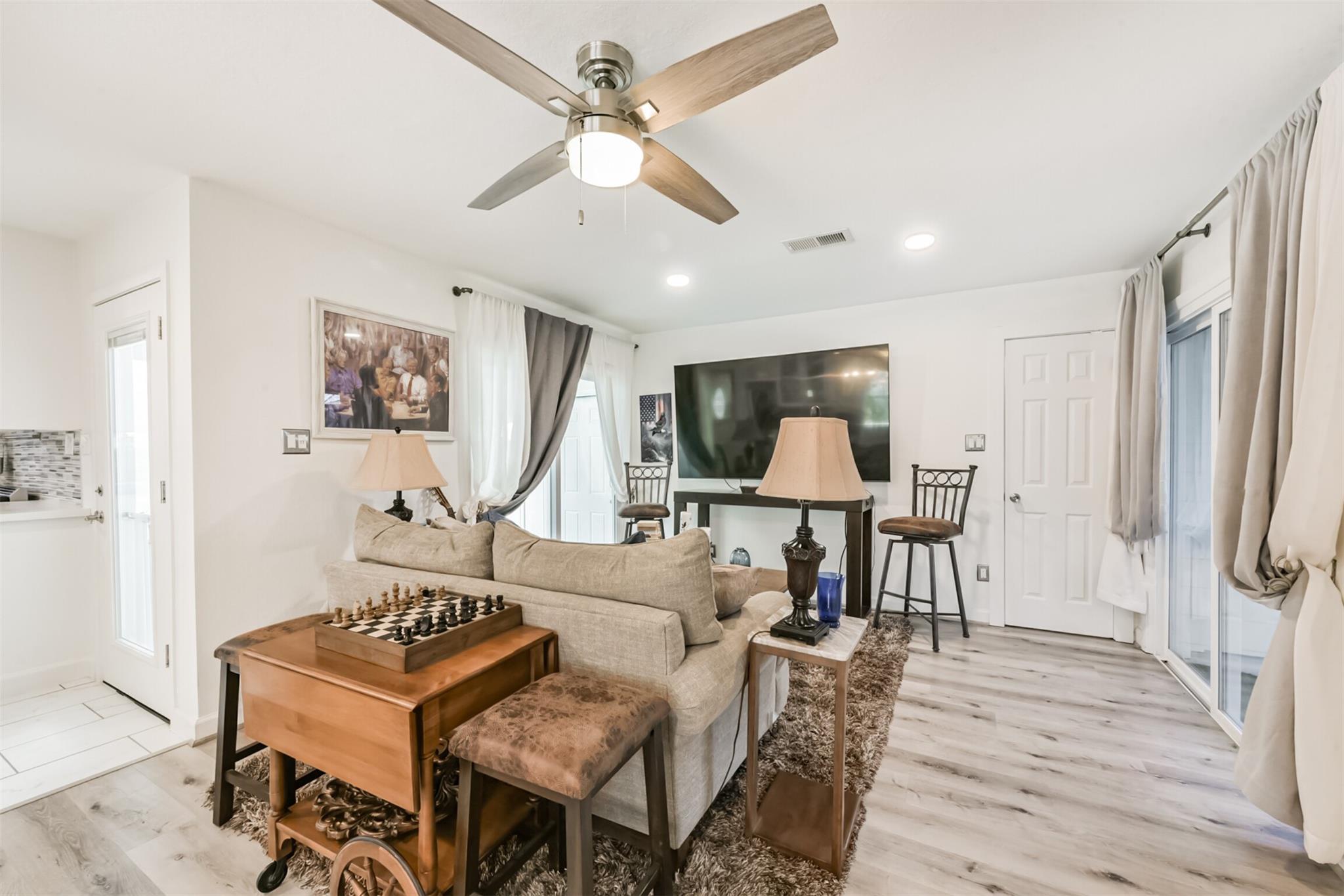 5002 Beechnut Street