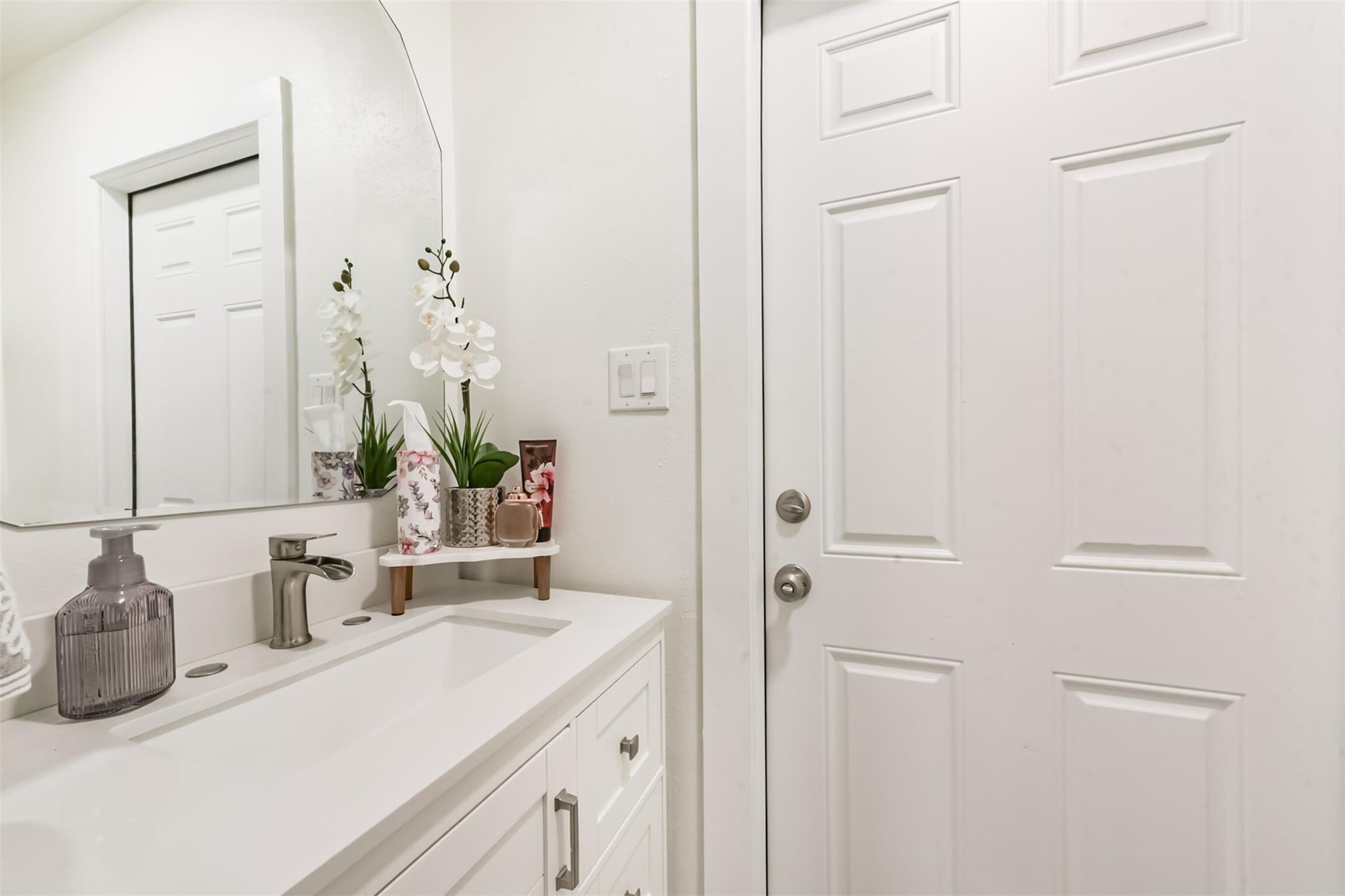 5002 Beechnut Street