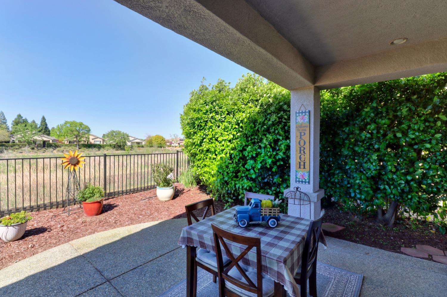 300 Waterfield Court