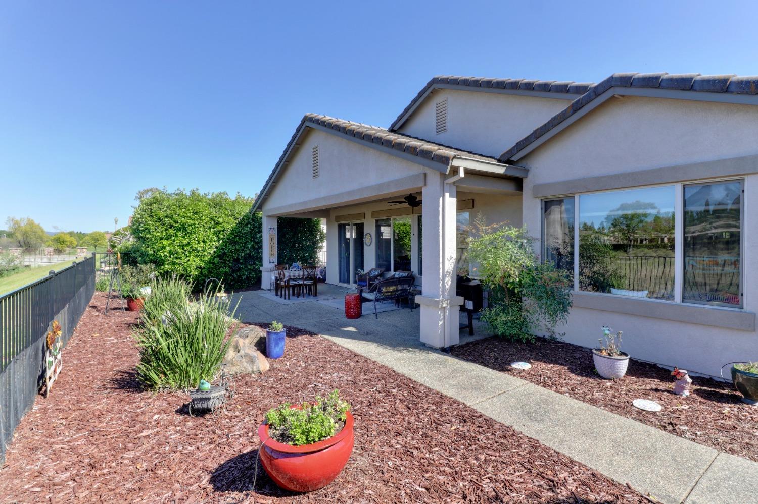 300 Waterfield Court