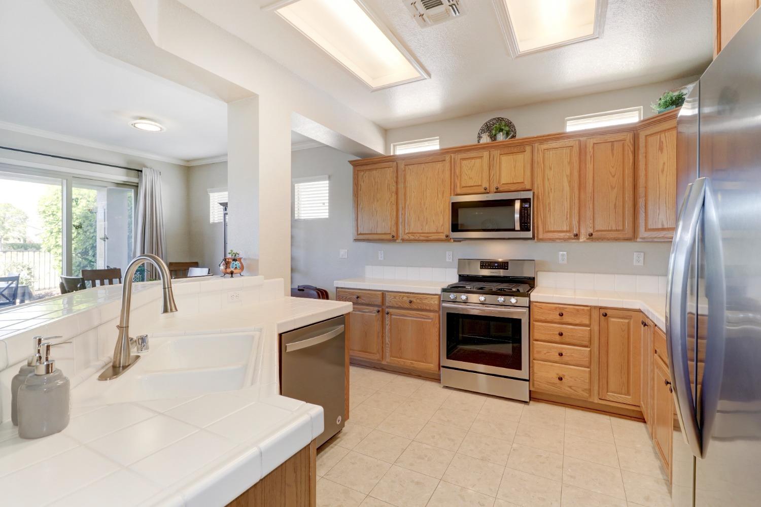 300 Waterfield Court