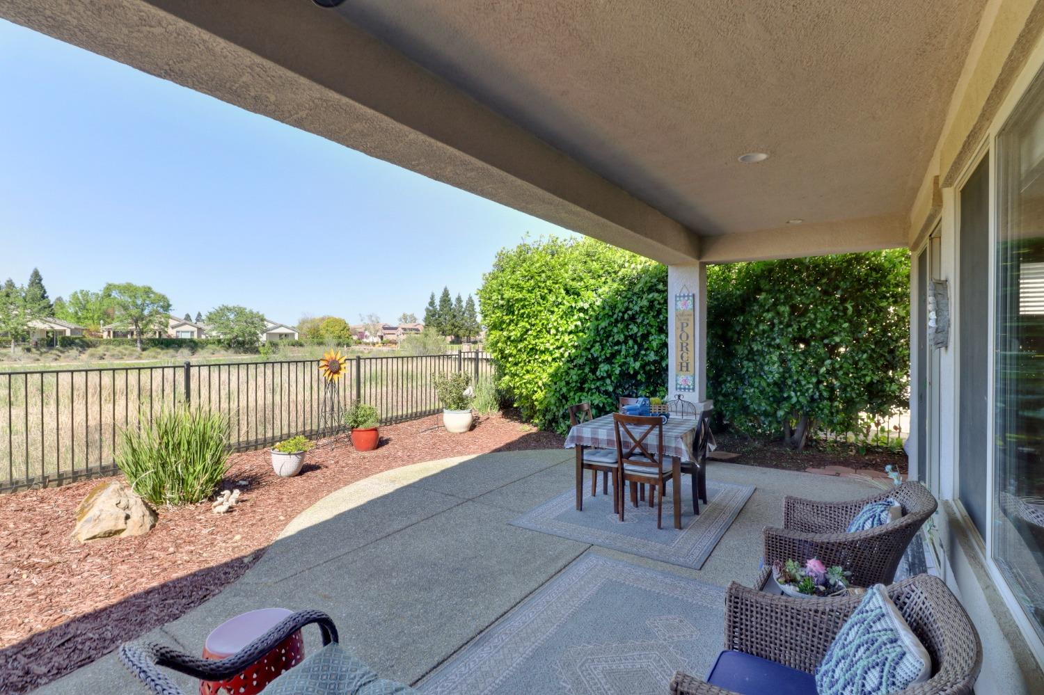 300 Waterfield Court