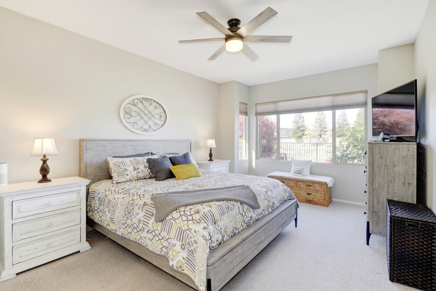 300 Waterfield Court