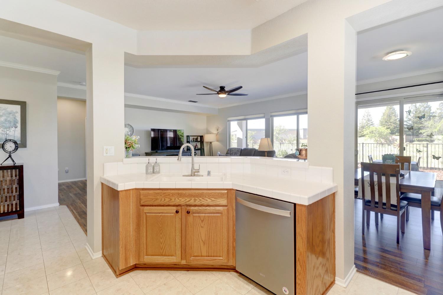 300 Waterfield Court