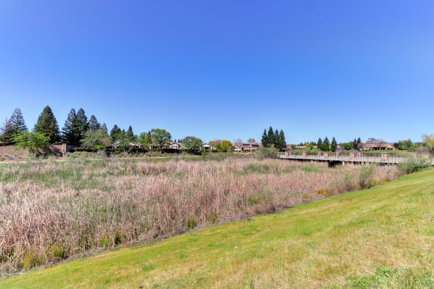 300 Waterfield Court