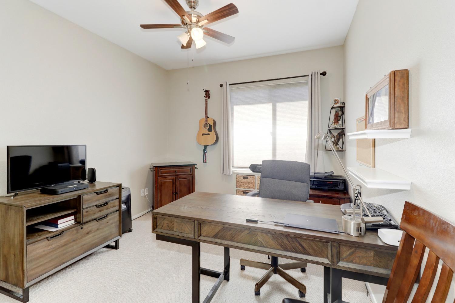 300 Waterfield Court