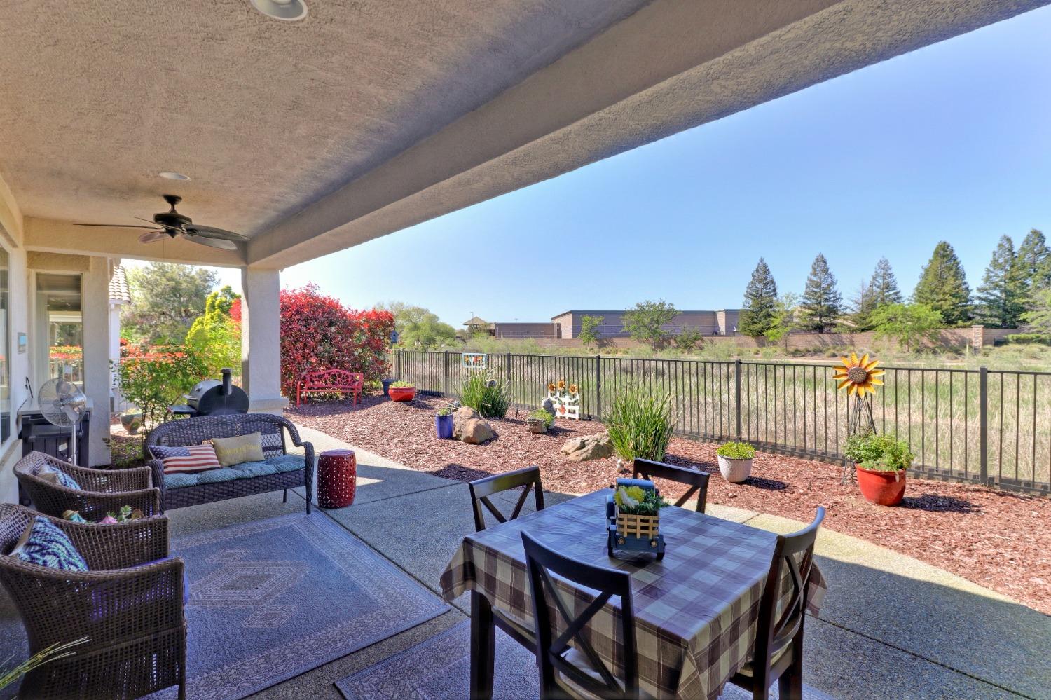 300 Waterfield Court