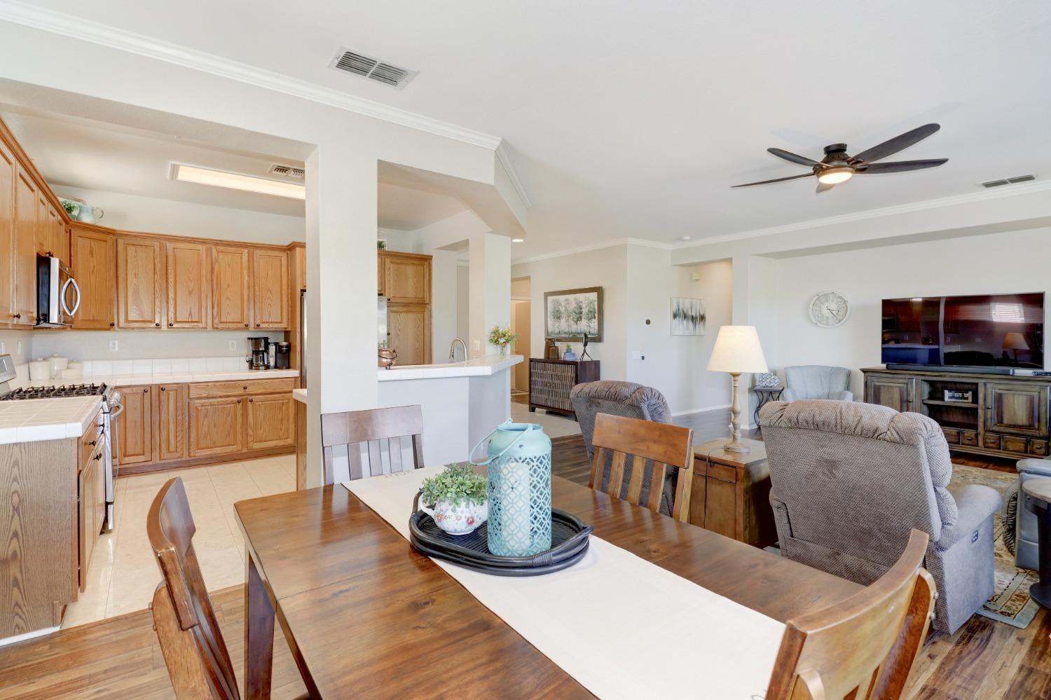 300 Waterfield Court