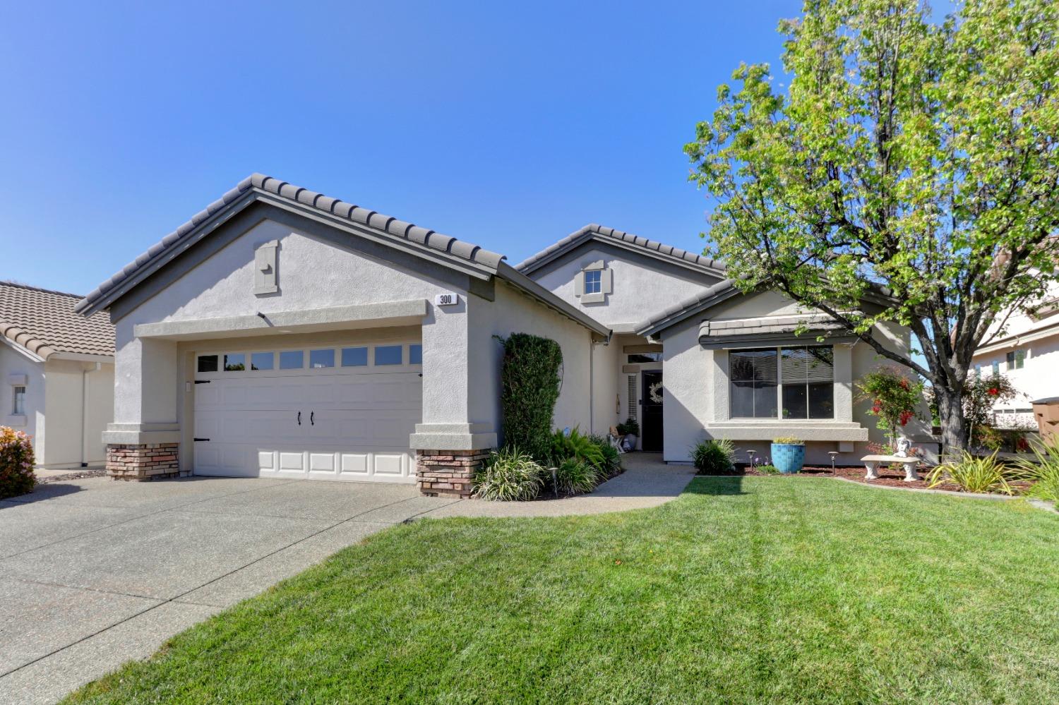 300 Waterfield Court