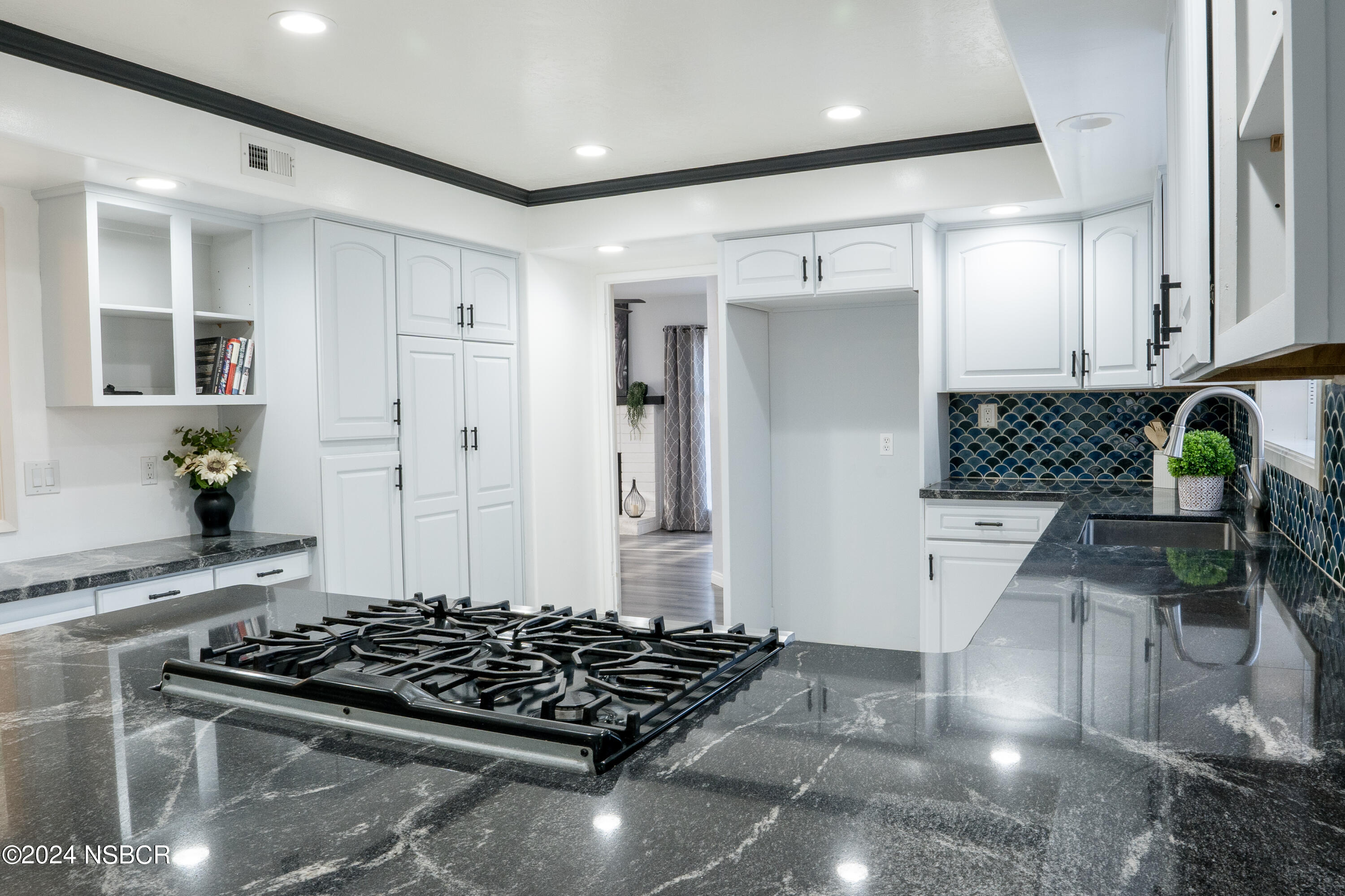 4005 Club House Road