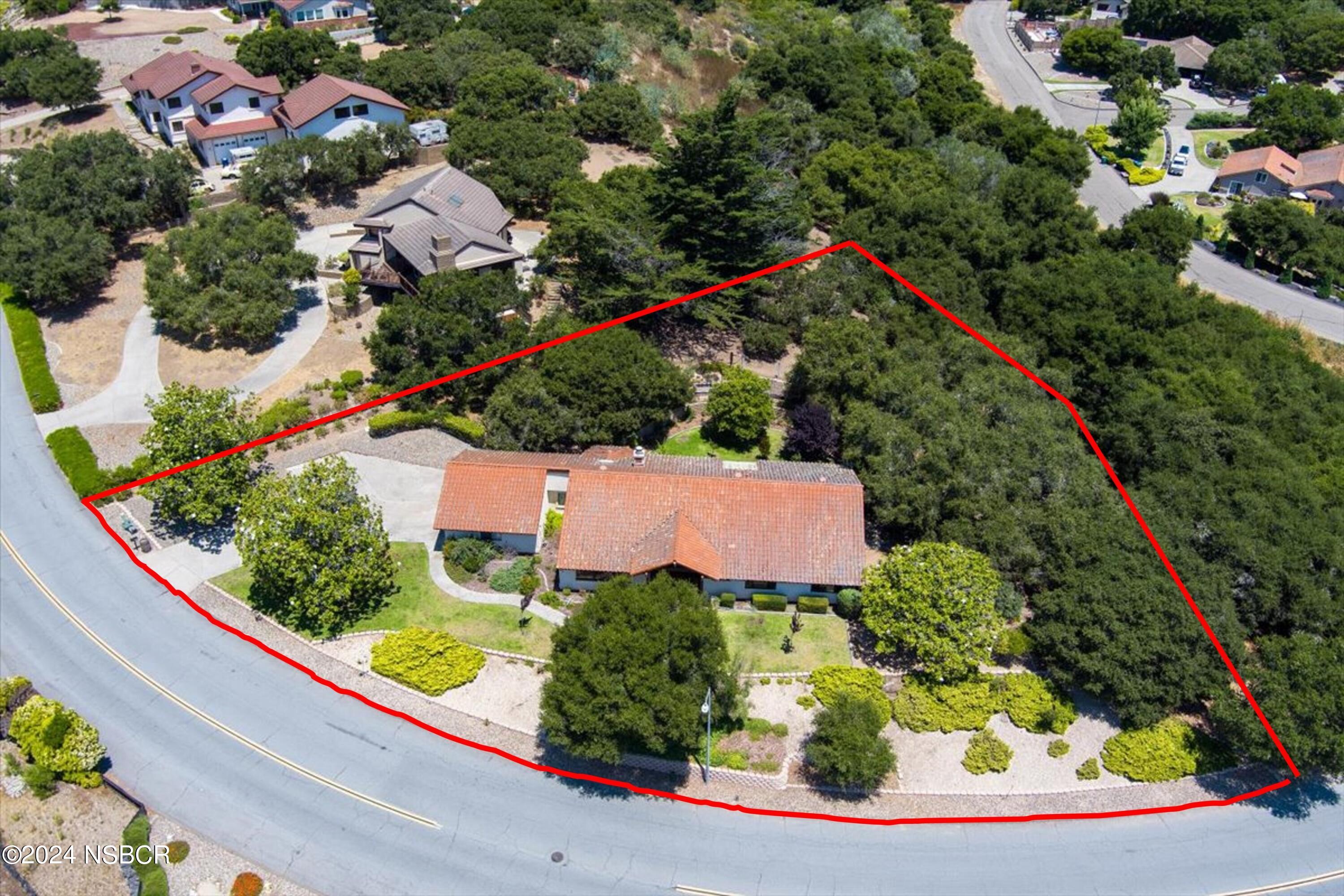 628 Saint Andrews Way